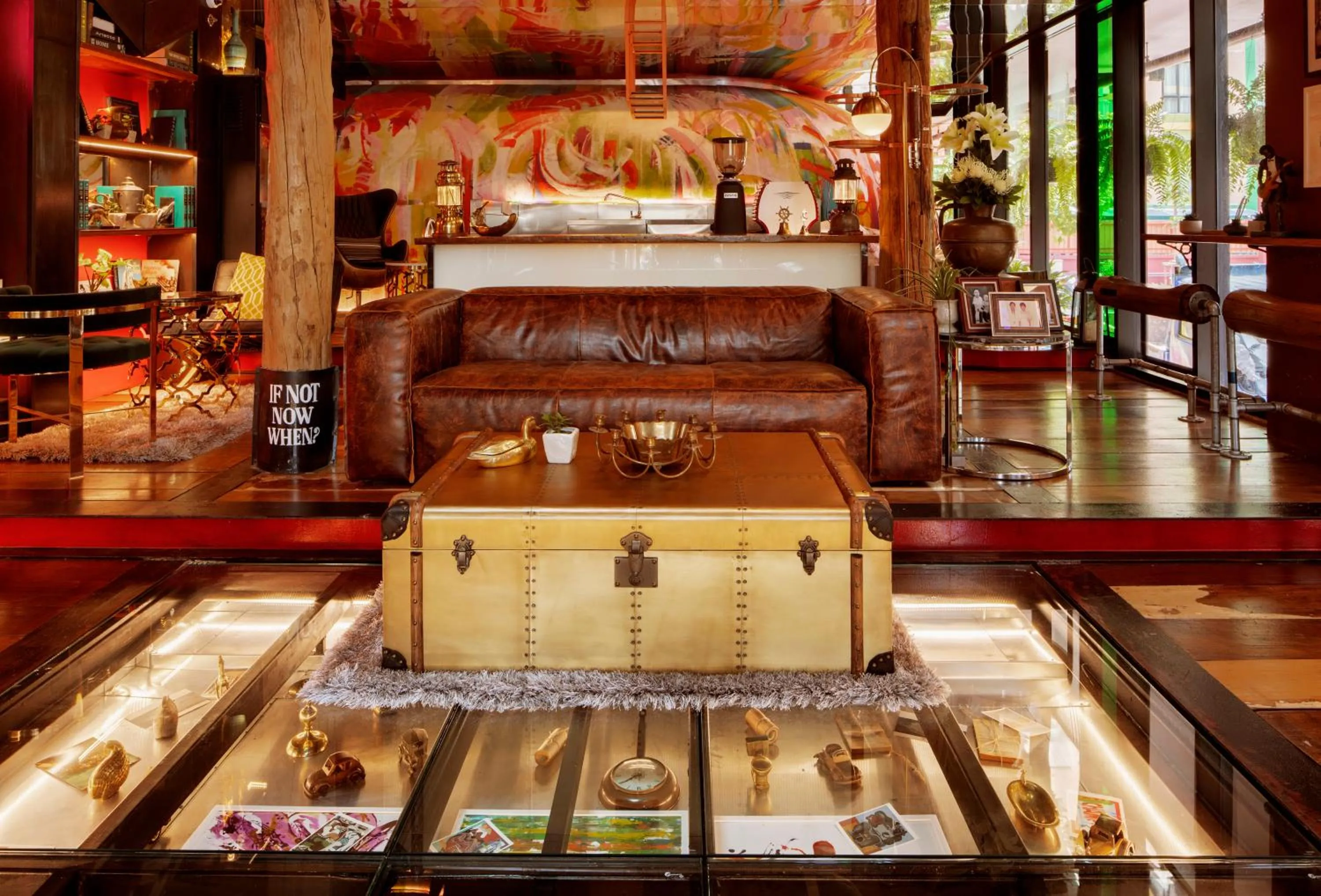 Restaurant/places to eat in MeStyle Museum Hotel