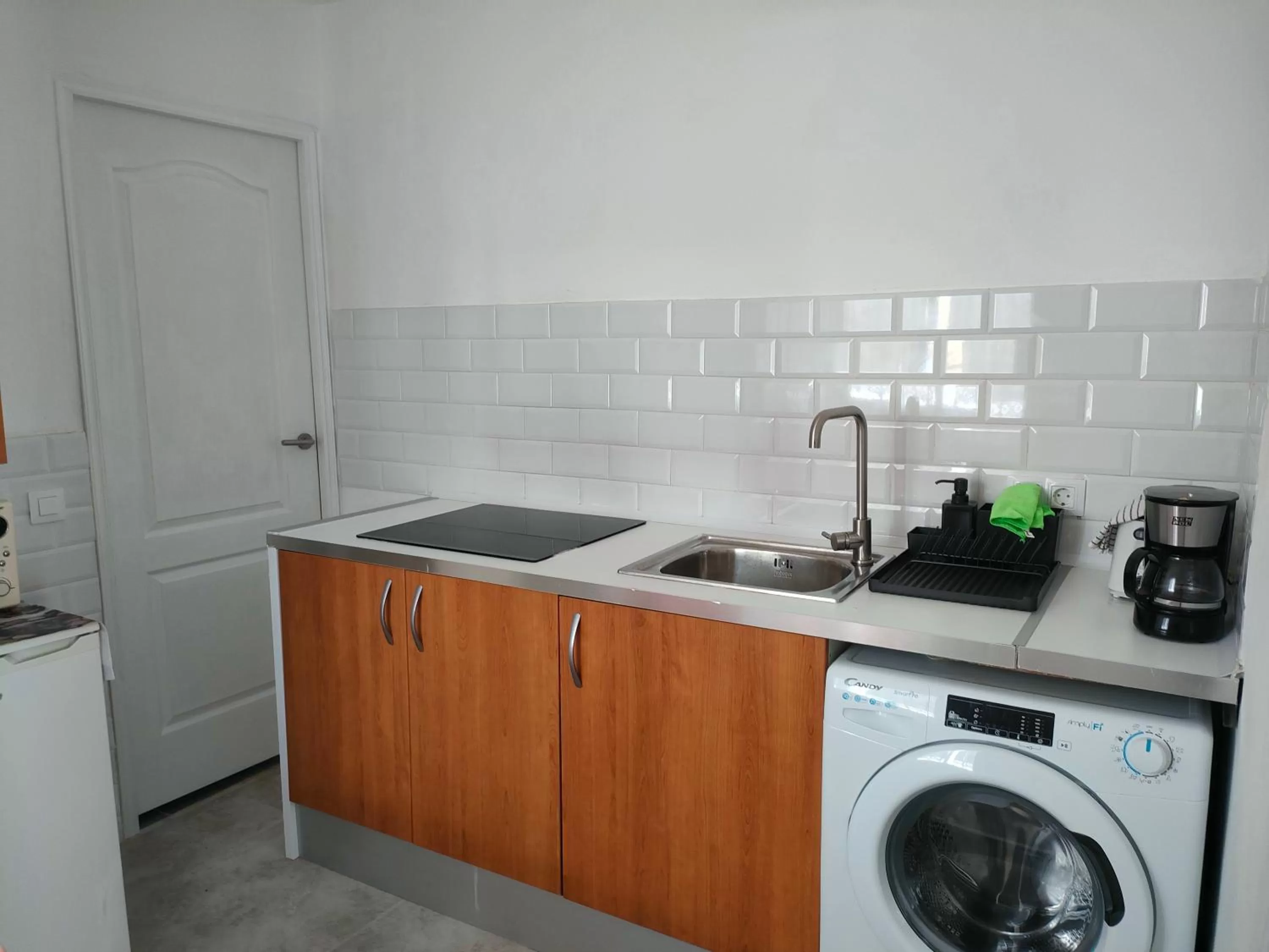 Alba 2 apartamento y Alba 3 habitación con baño