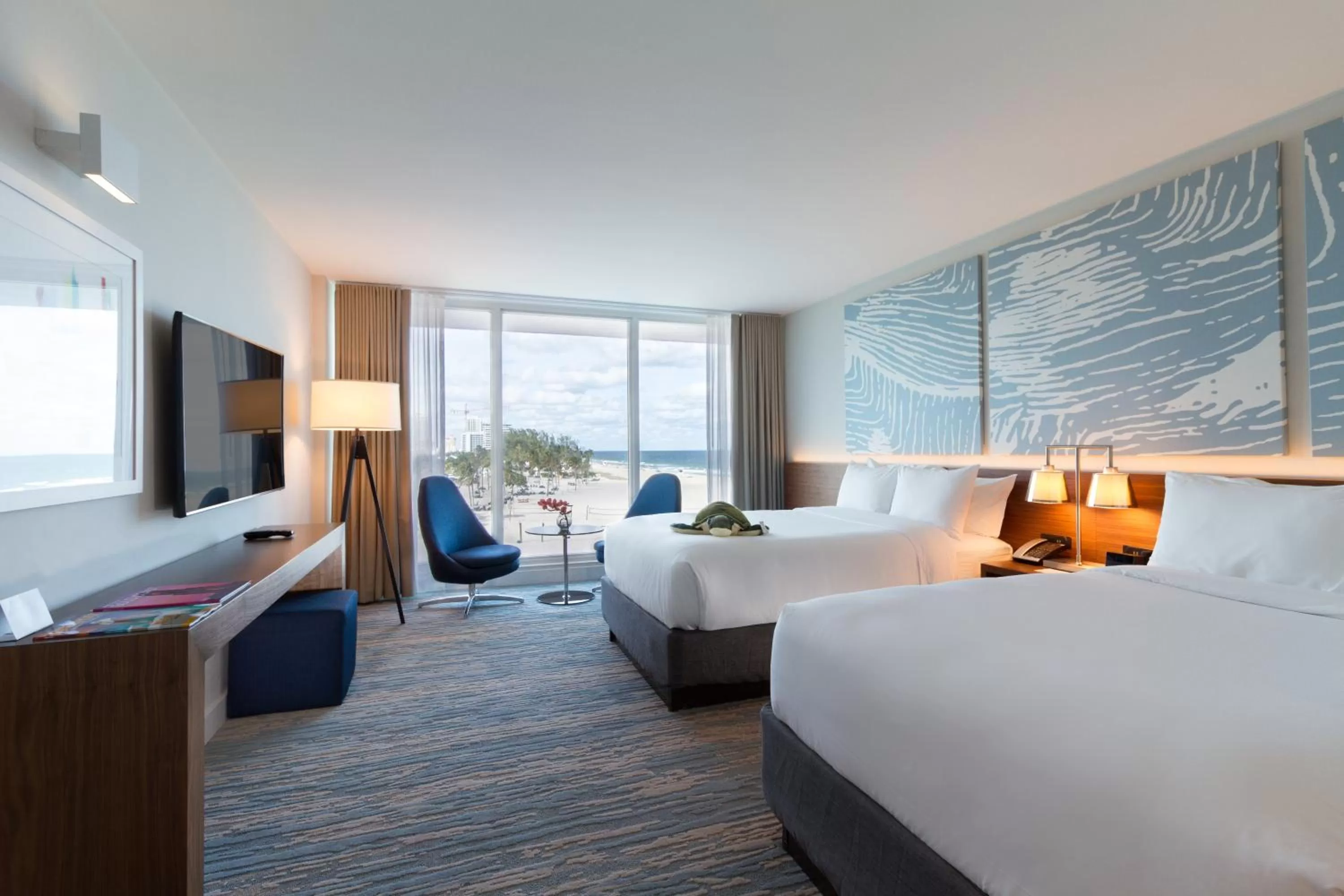 Bedroom, Bed in B Ocean Resort Fort Lauderdale Beach