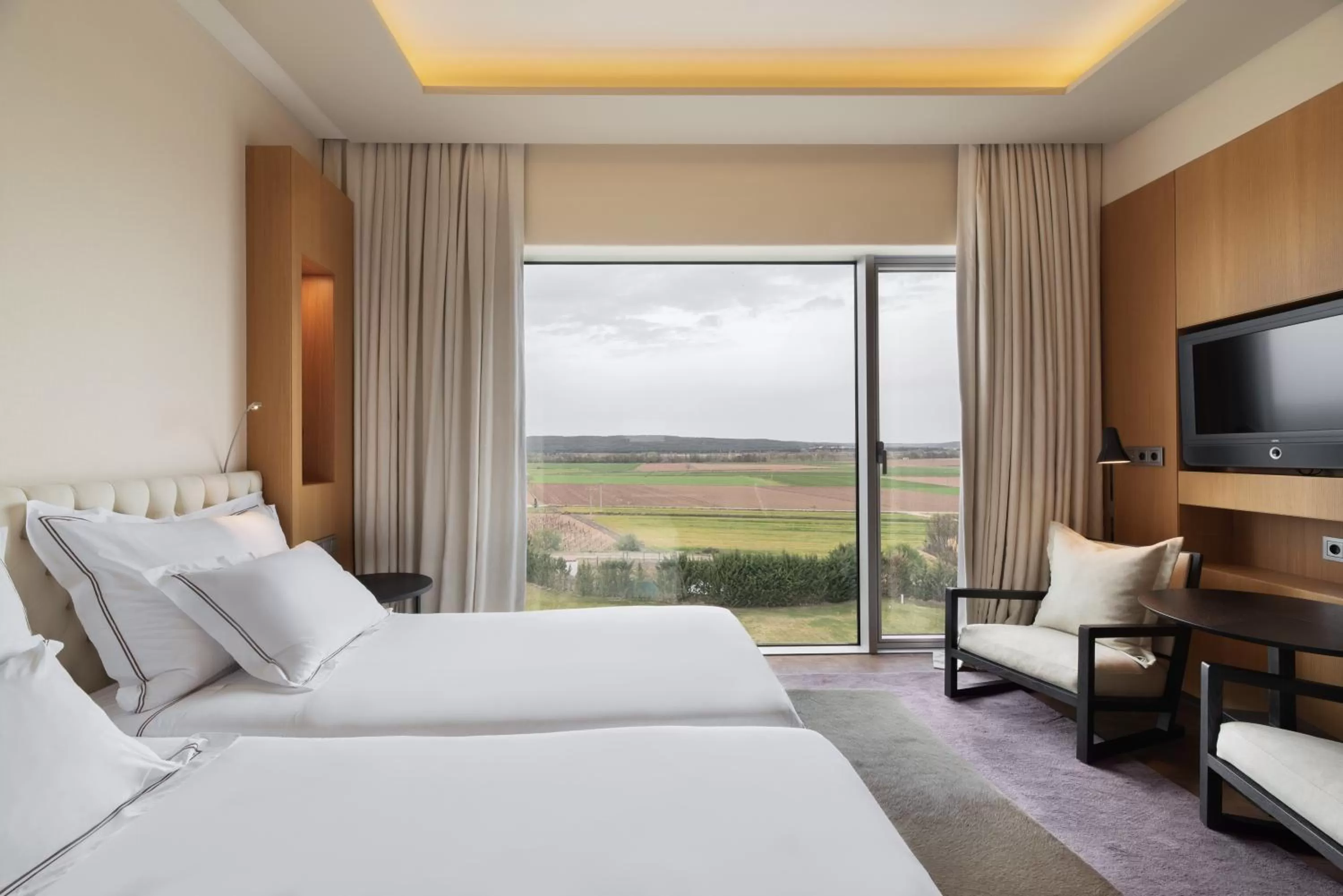 Decorative detail, Bed in Valbusenda Hotel Bodega & Spa