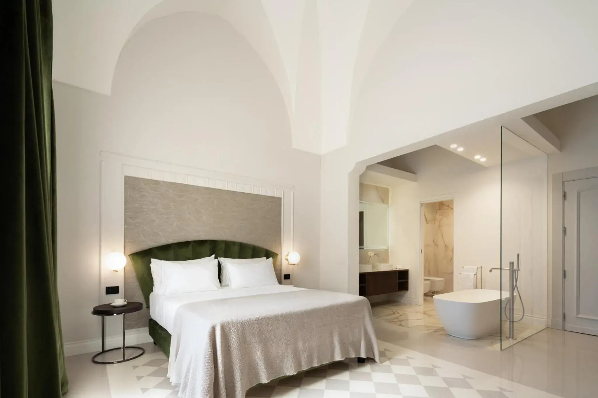 Deluxe Double Room in Patria Palace Lecce - The Leading Hotels of The World Deluxe Double Room in Patria Palace Lecce - The Leading Hotels of The World