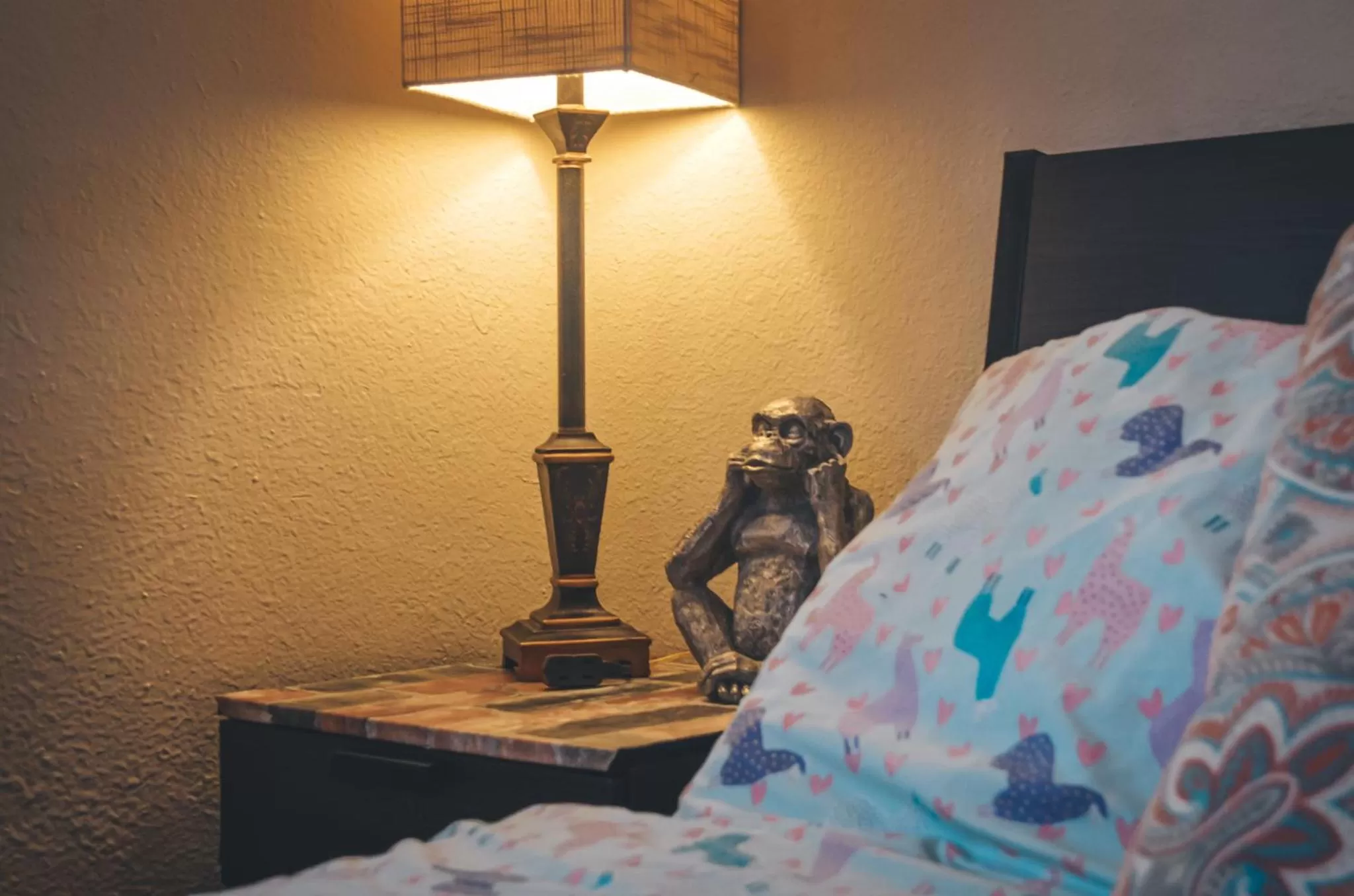 Bedroom in Hollywood Light Haven Lodge