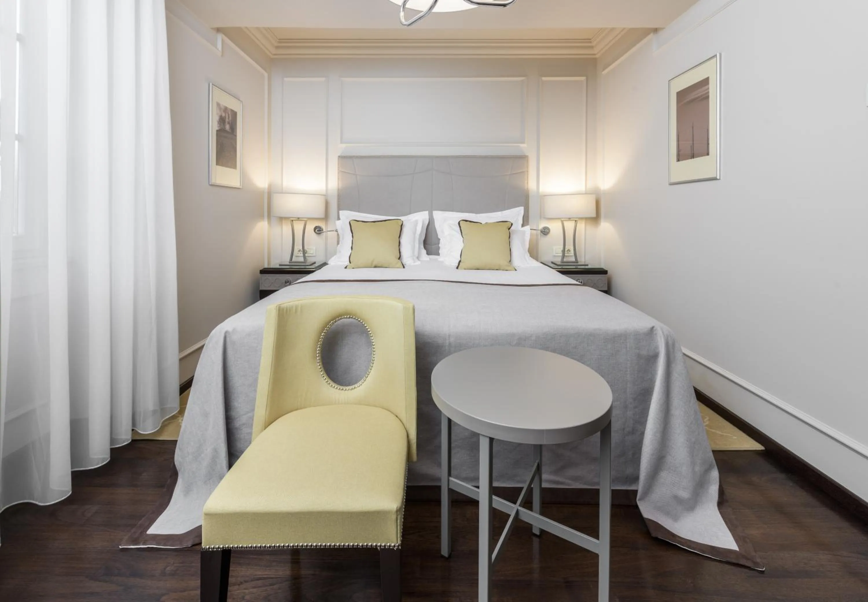 Photo of the whole room, Bed in Bastion Heritage Hotel