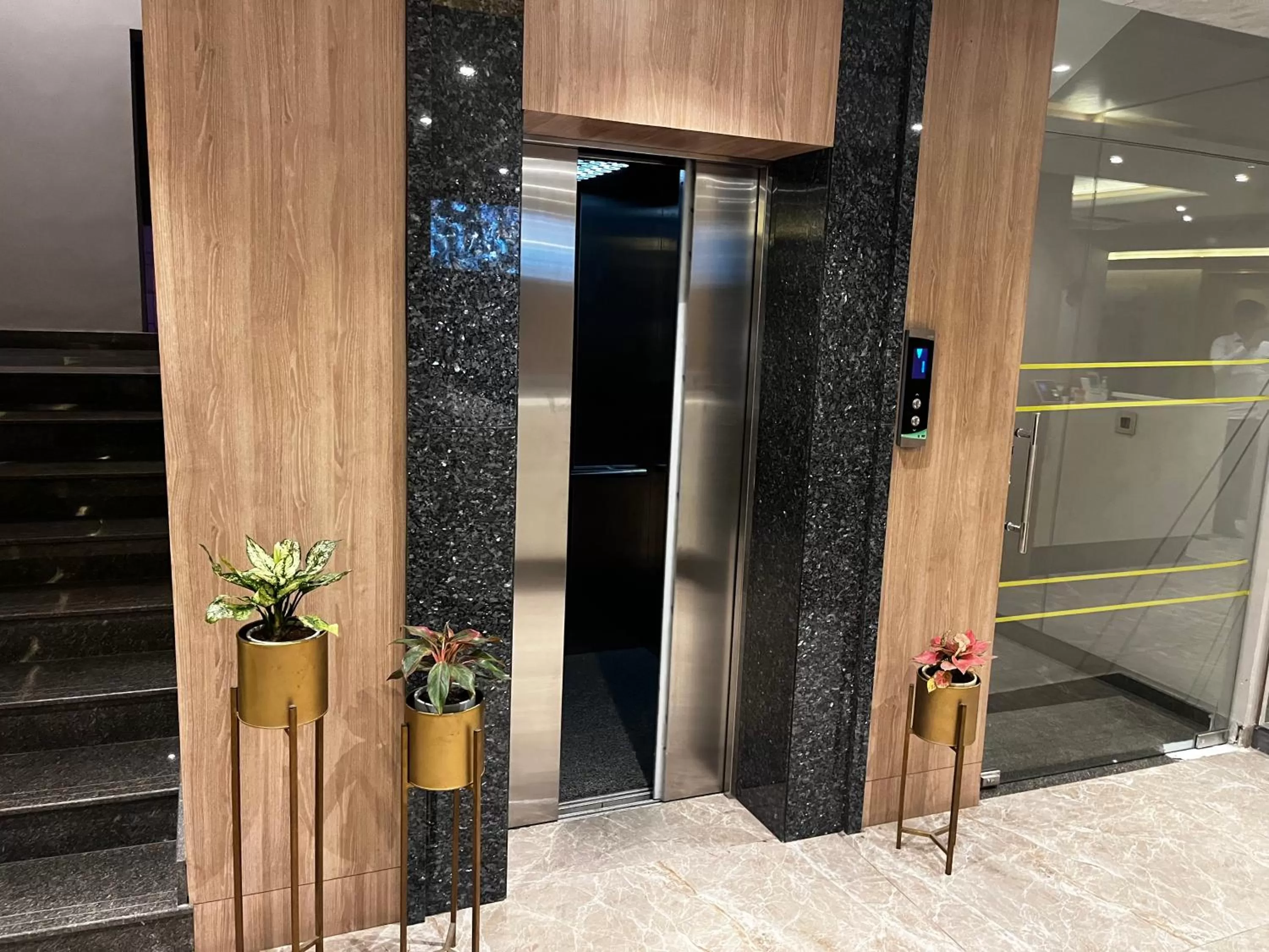 elevator in Symphony Inn