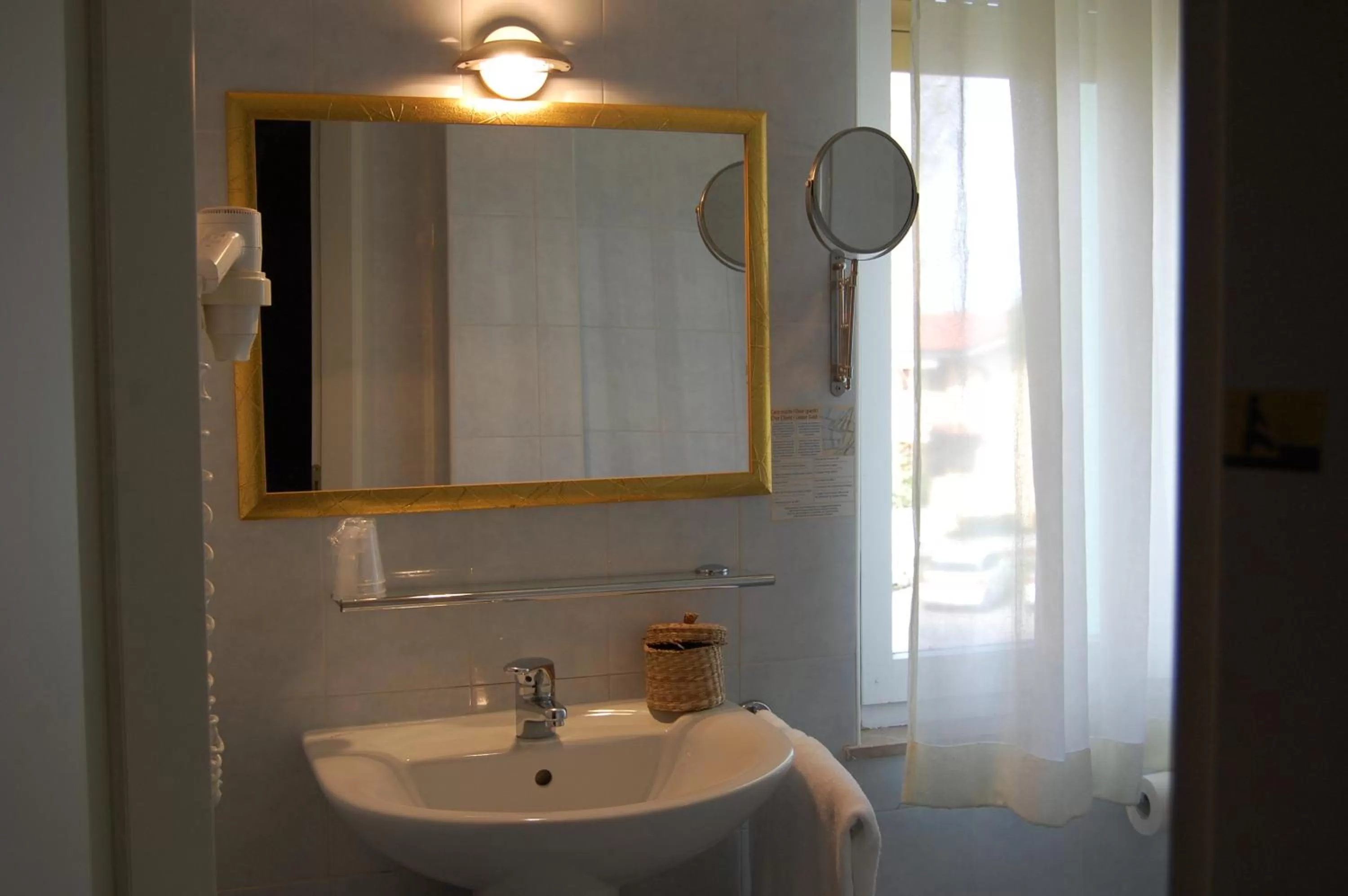 Bathroom in Hotel Irene