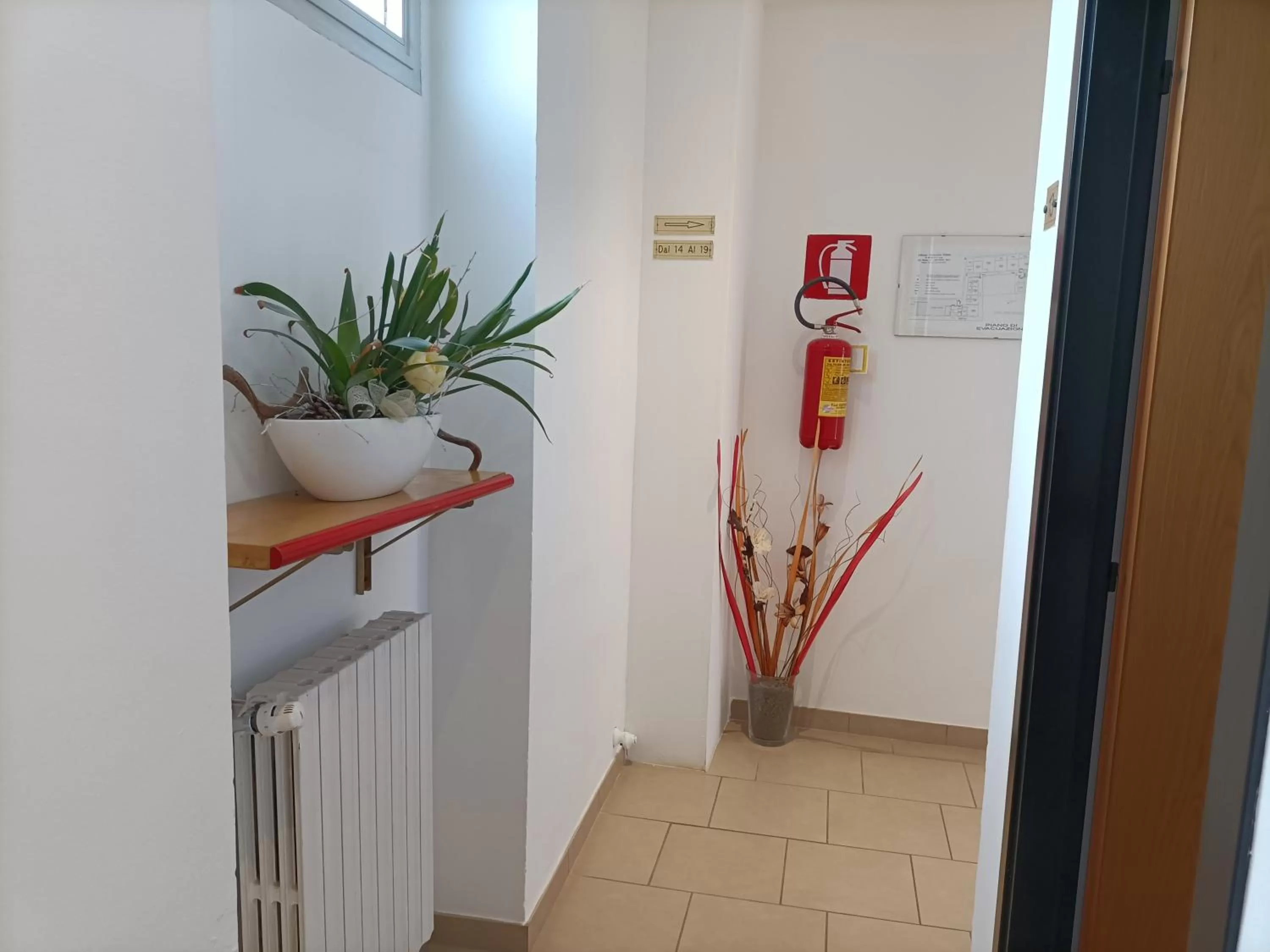 Decorative detail in Albergo Roma