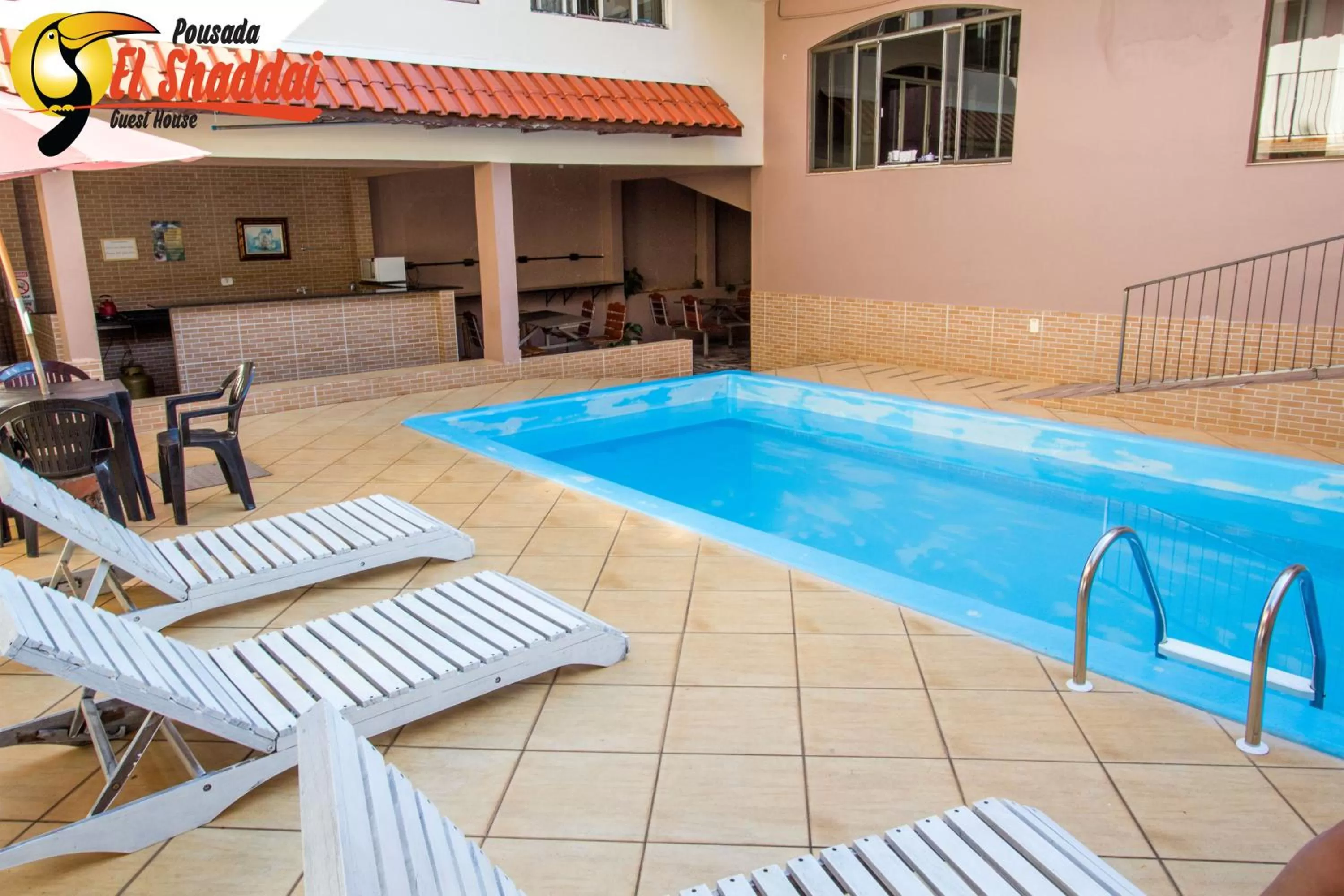 Swimming Pool in Pousada El Shaddai
