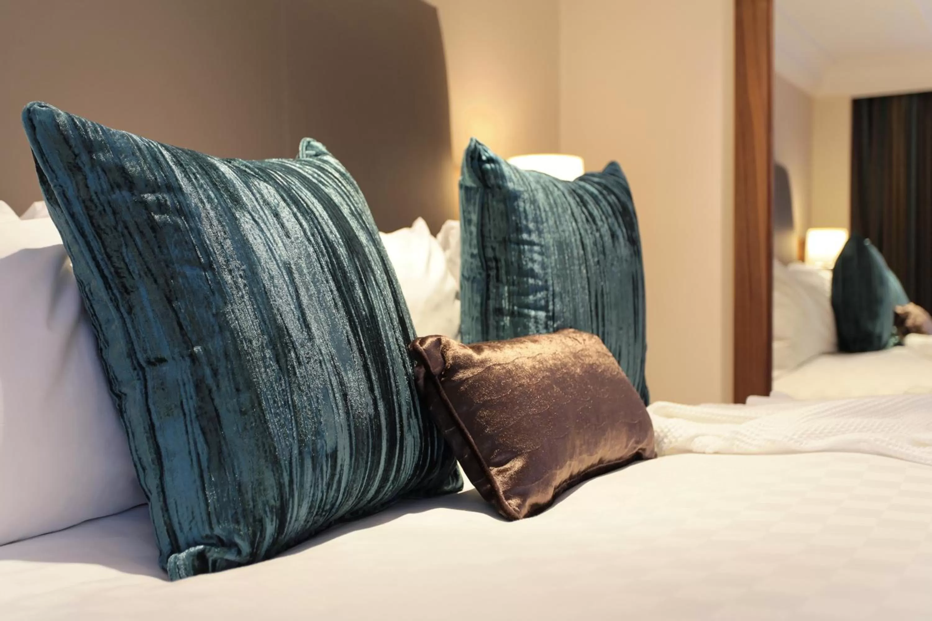 Bedroom, Bed in The Marble Arch Hotel, by Thistle