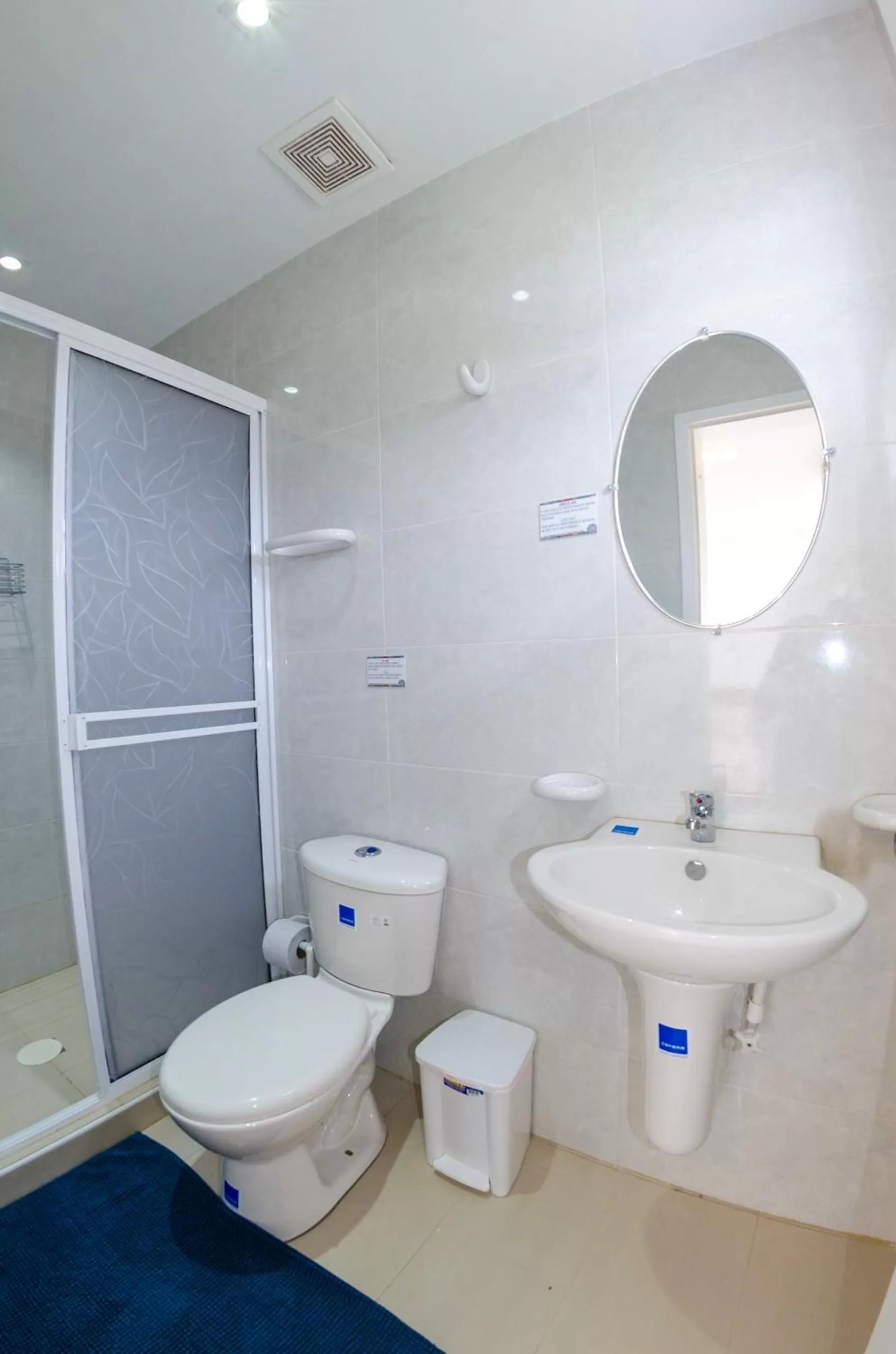 Bathroom in By The Sea Guest House