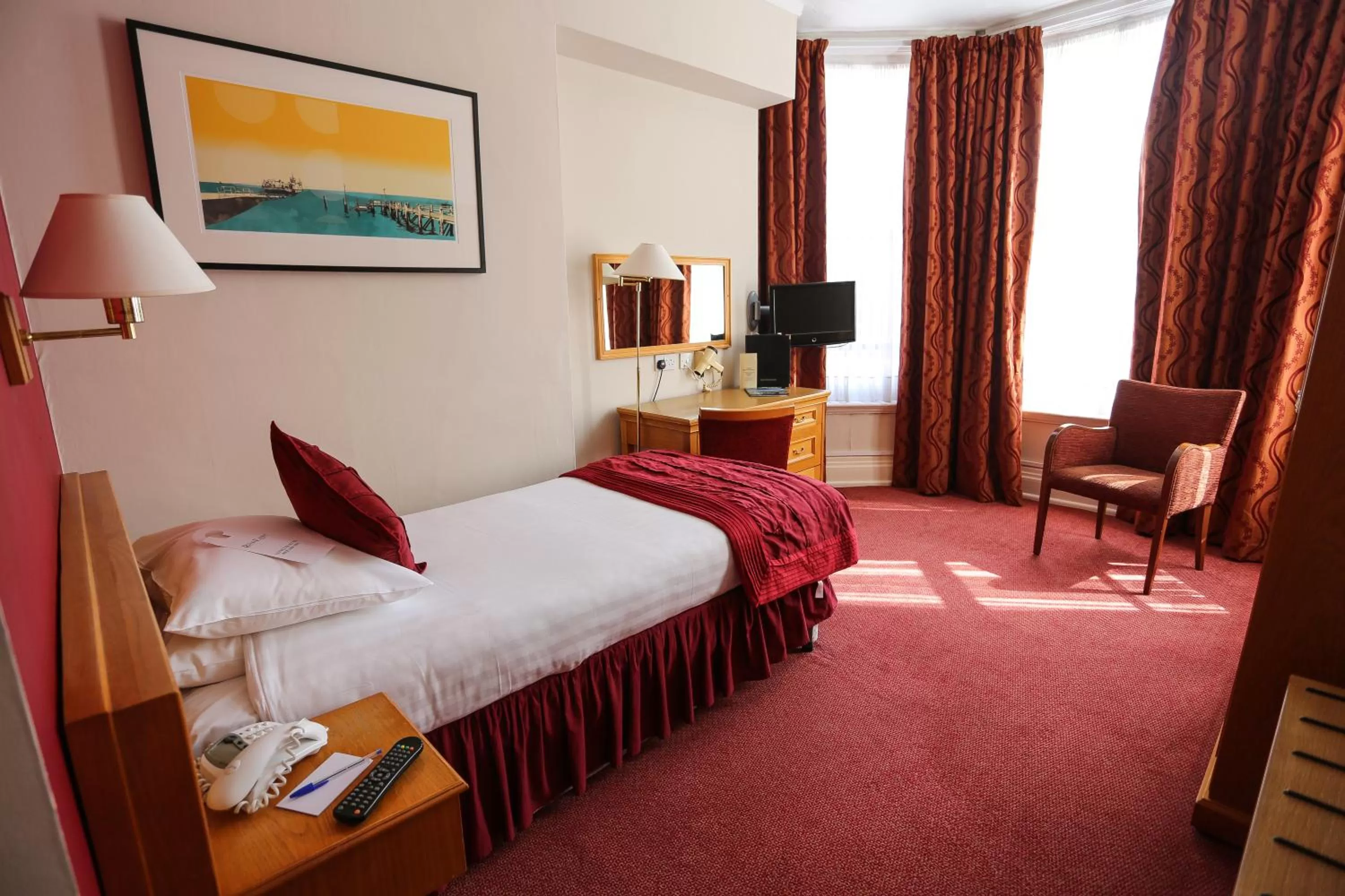 Day, Bed in Royal Exeter Hotel