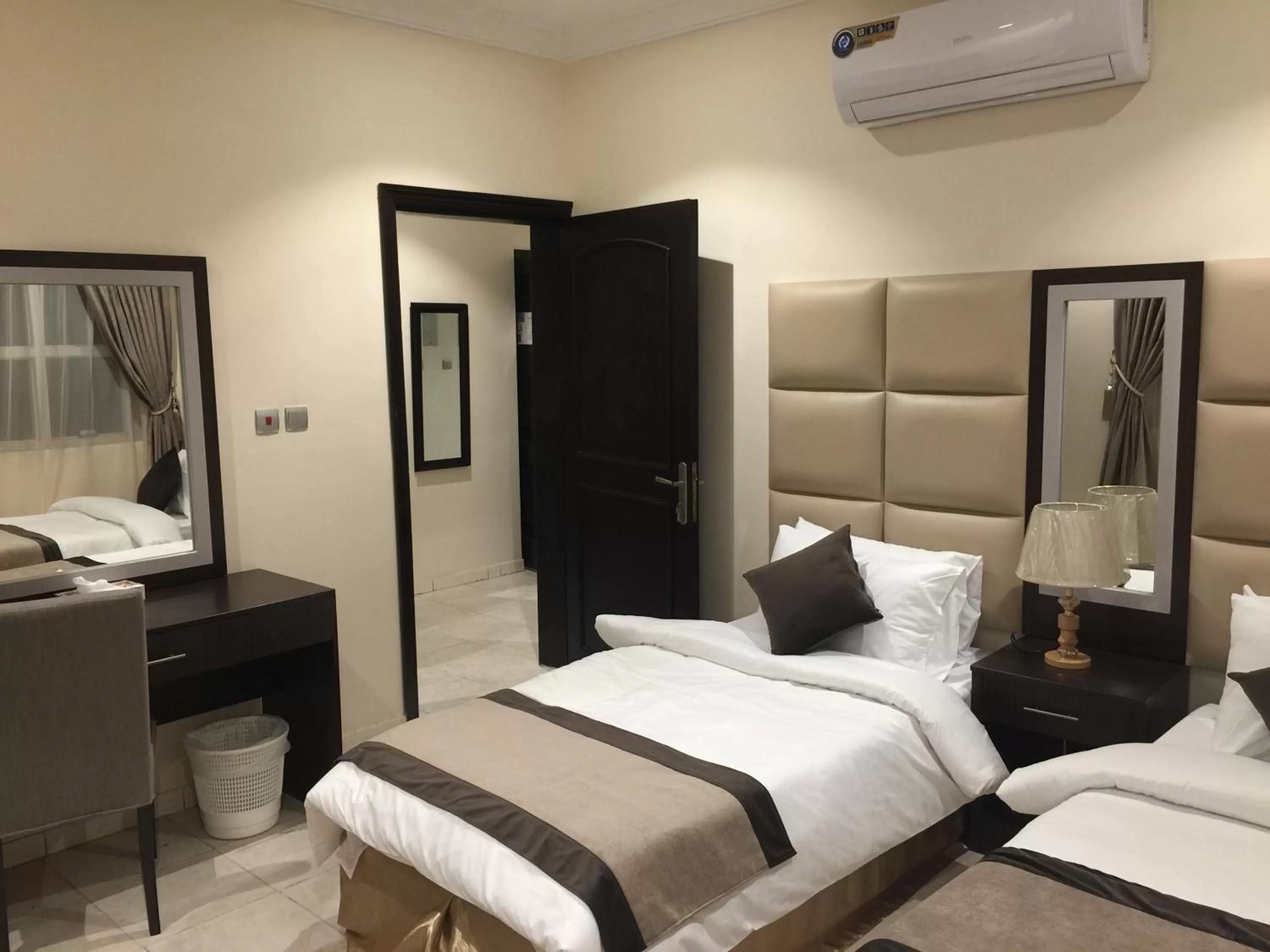 Bed in Alshaheen Suites