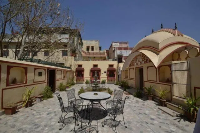 Patio in Rawla Mrignayani Palace