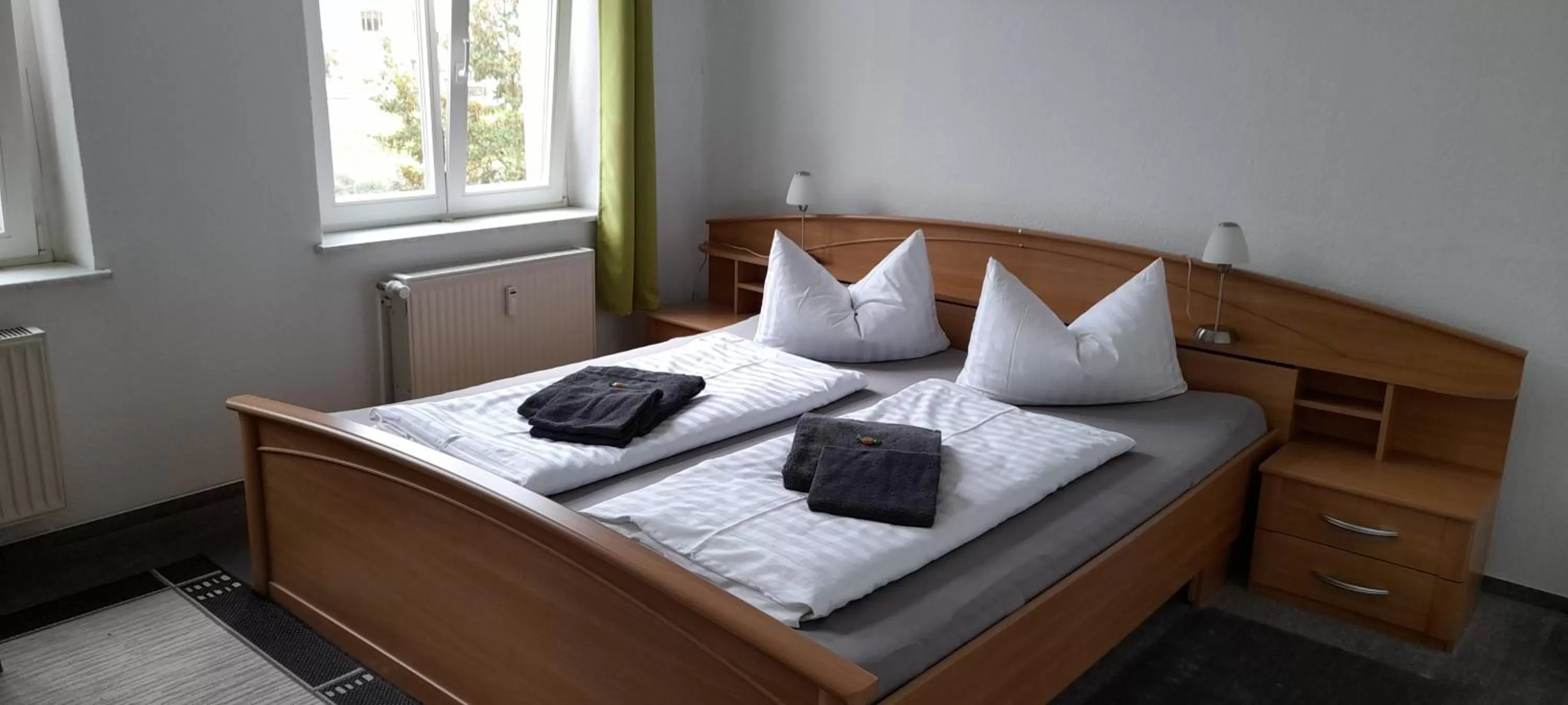 Bed in Apartment-Hotel Schillerplatz