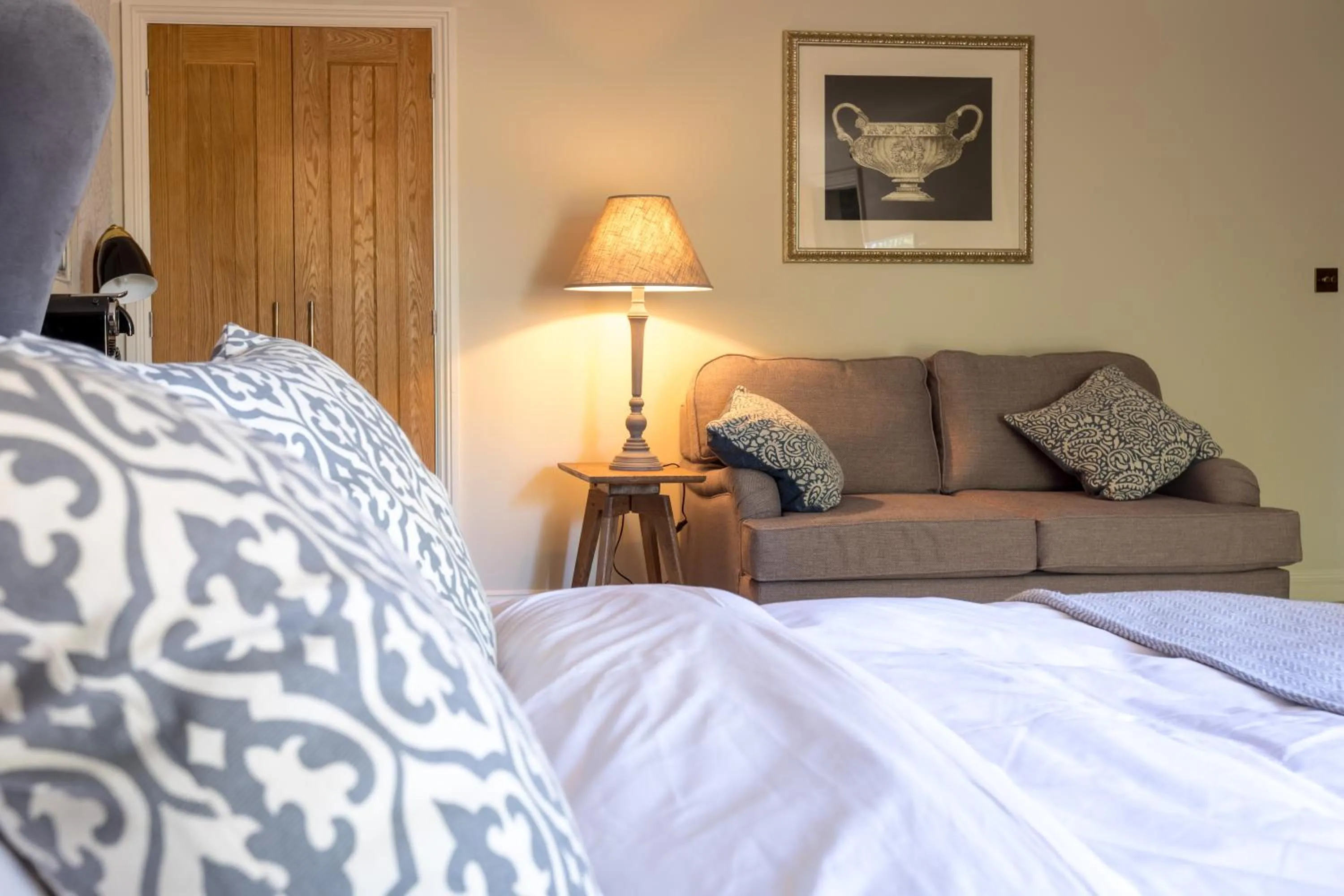 Bedroom, Bed in The Lion Bicester