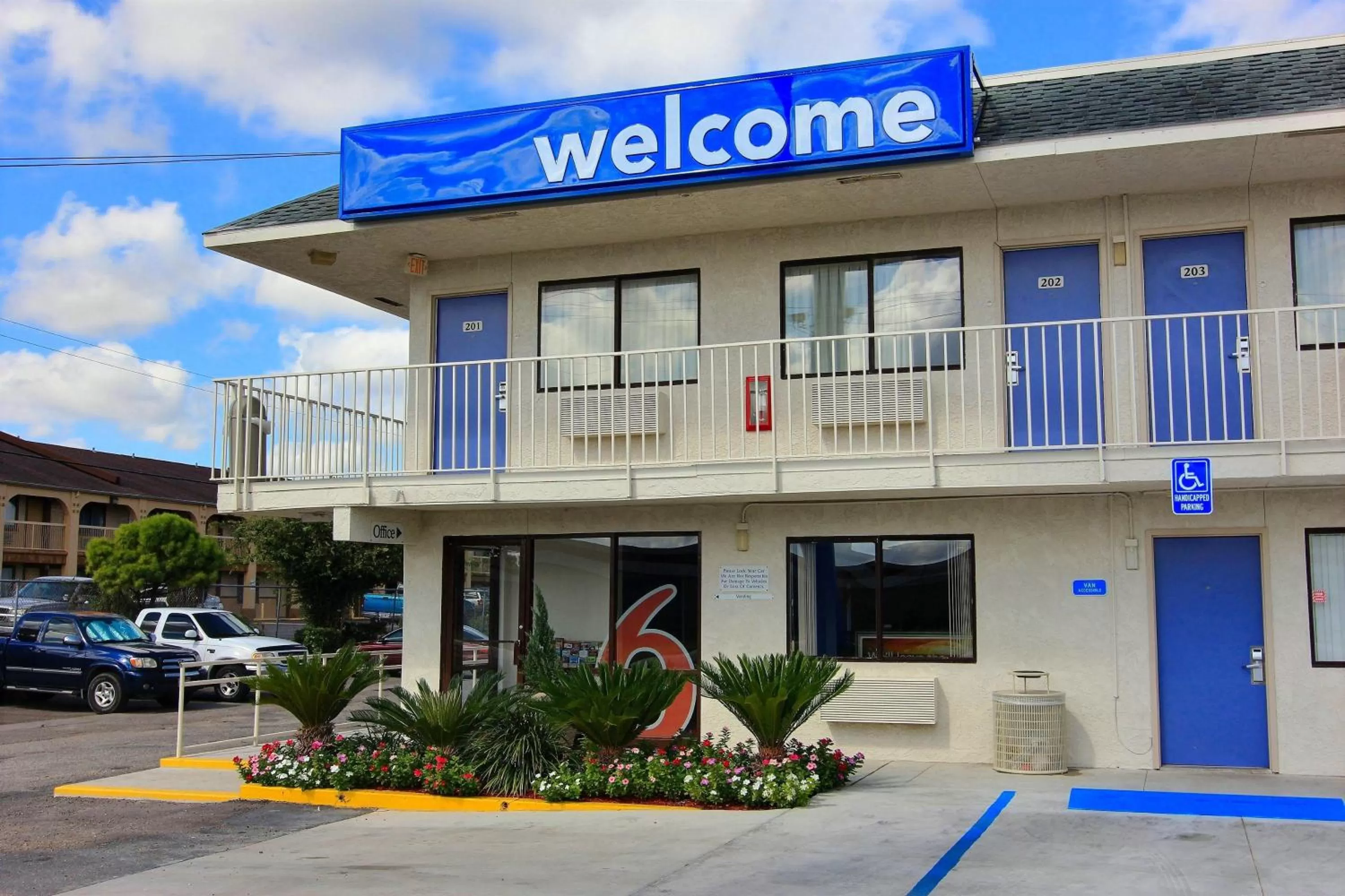 Facade/entrance in Motel 6-Kingsville, TX