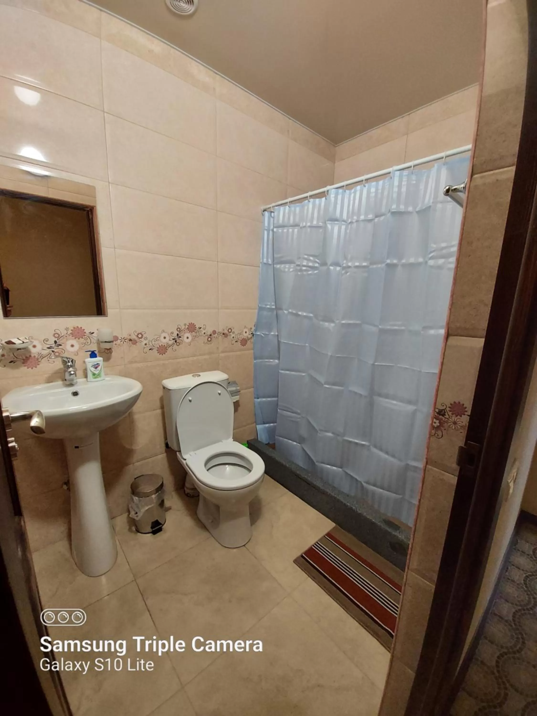 Bathroom in B&B Odzun