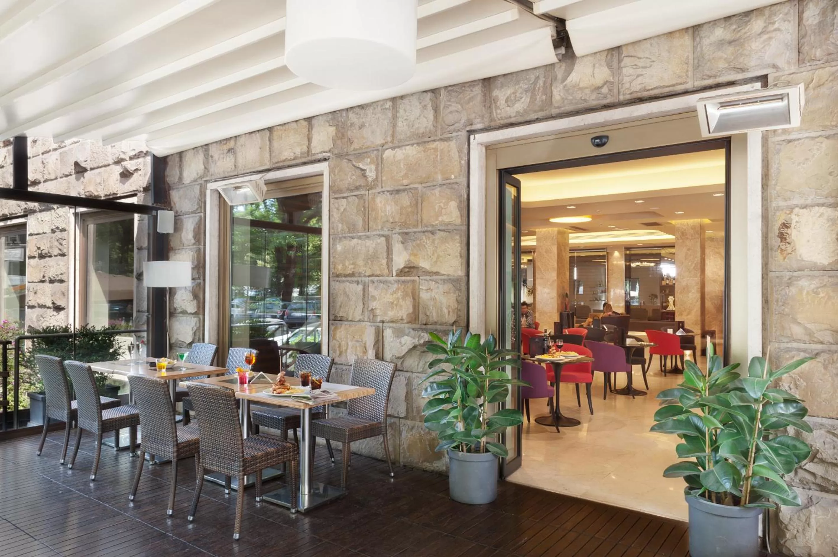 Restaurant/places to eat in FH55 Grand Hotel Mediterraneo