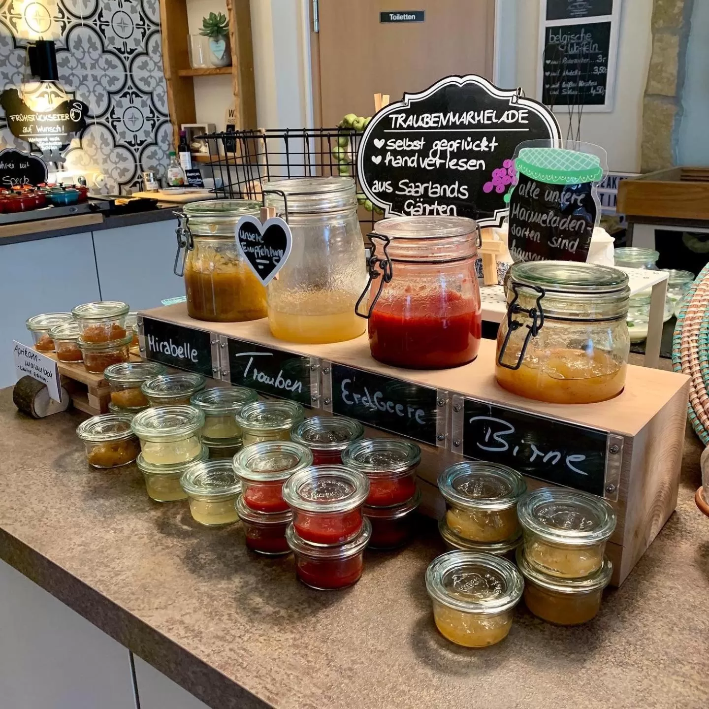 Buffet breakfast, Food in Casa dei Carabinieri