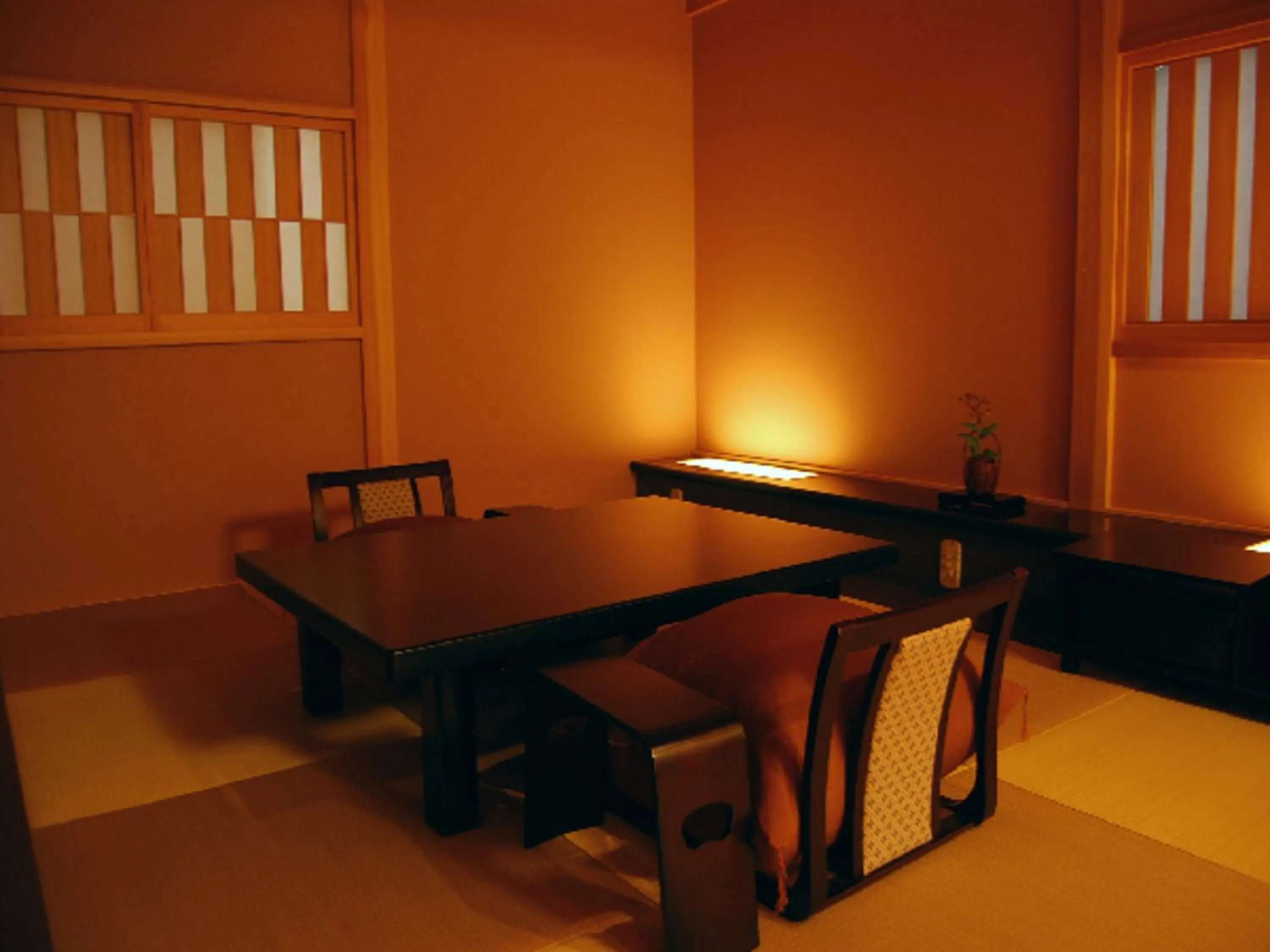 Photo of the whole room in Ryokan Shinsen