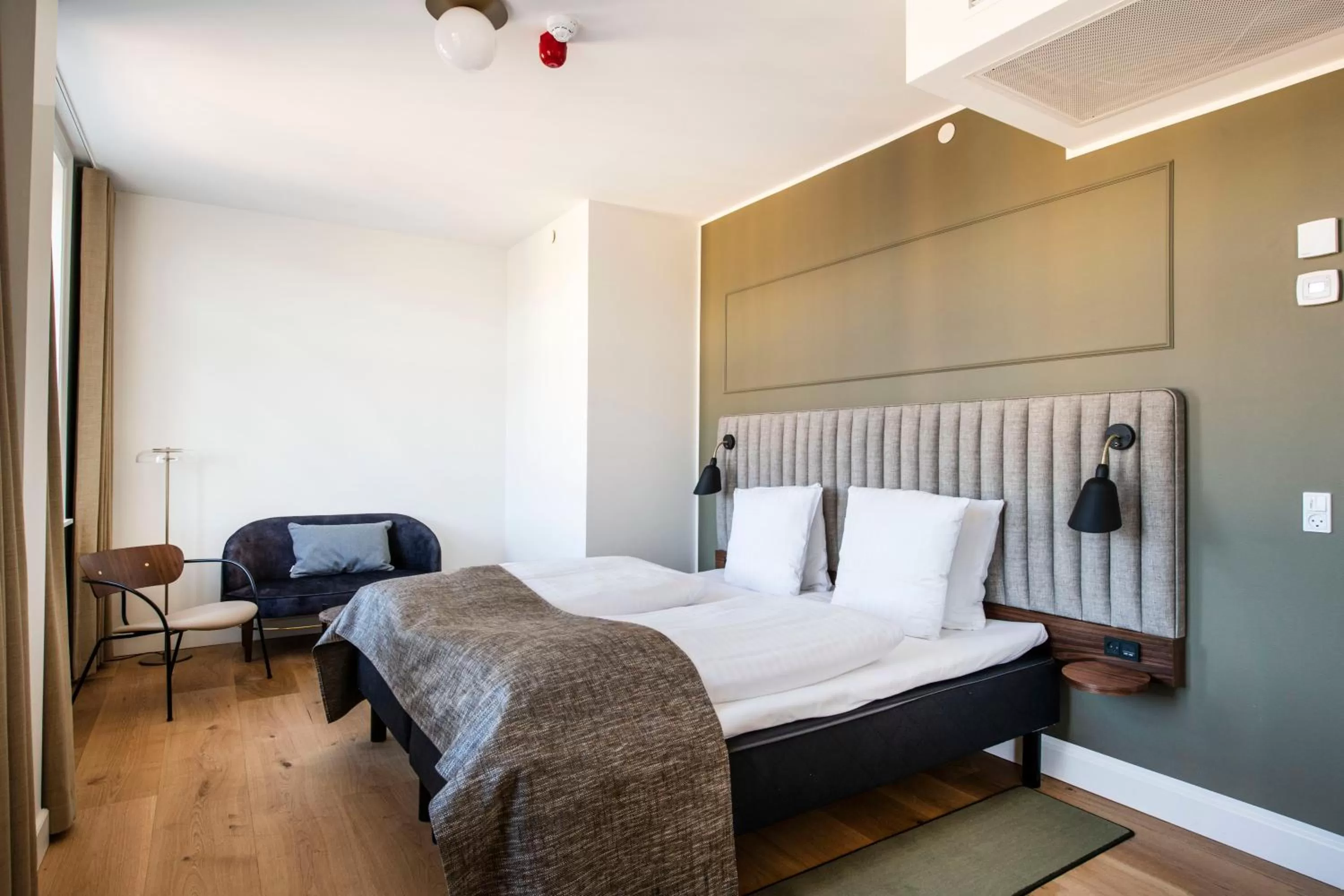 Bedroom, Bed in Hotel Sct. Thomas