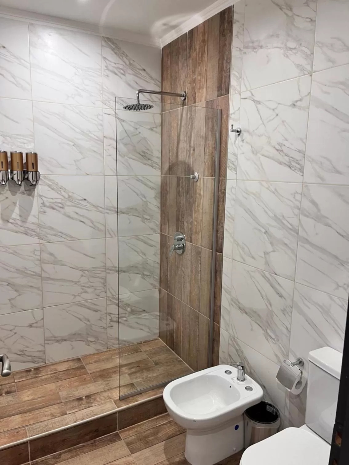 Bathroom in Ayres Apart Hotel