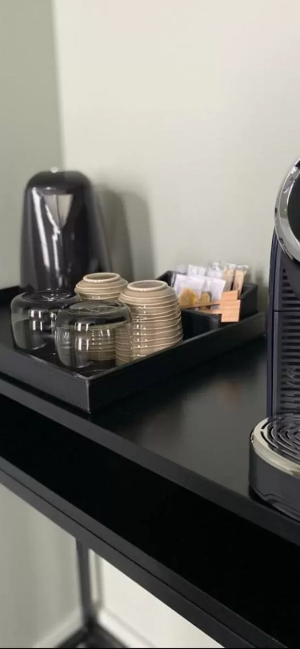 Coffee/tea facilities in Hôtel Loysel le Gaucher