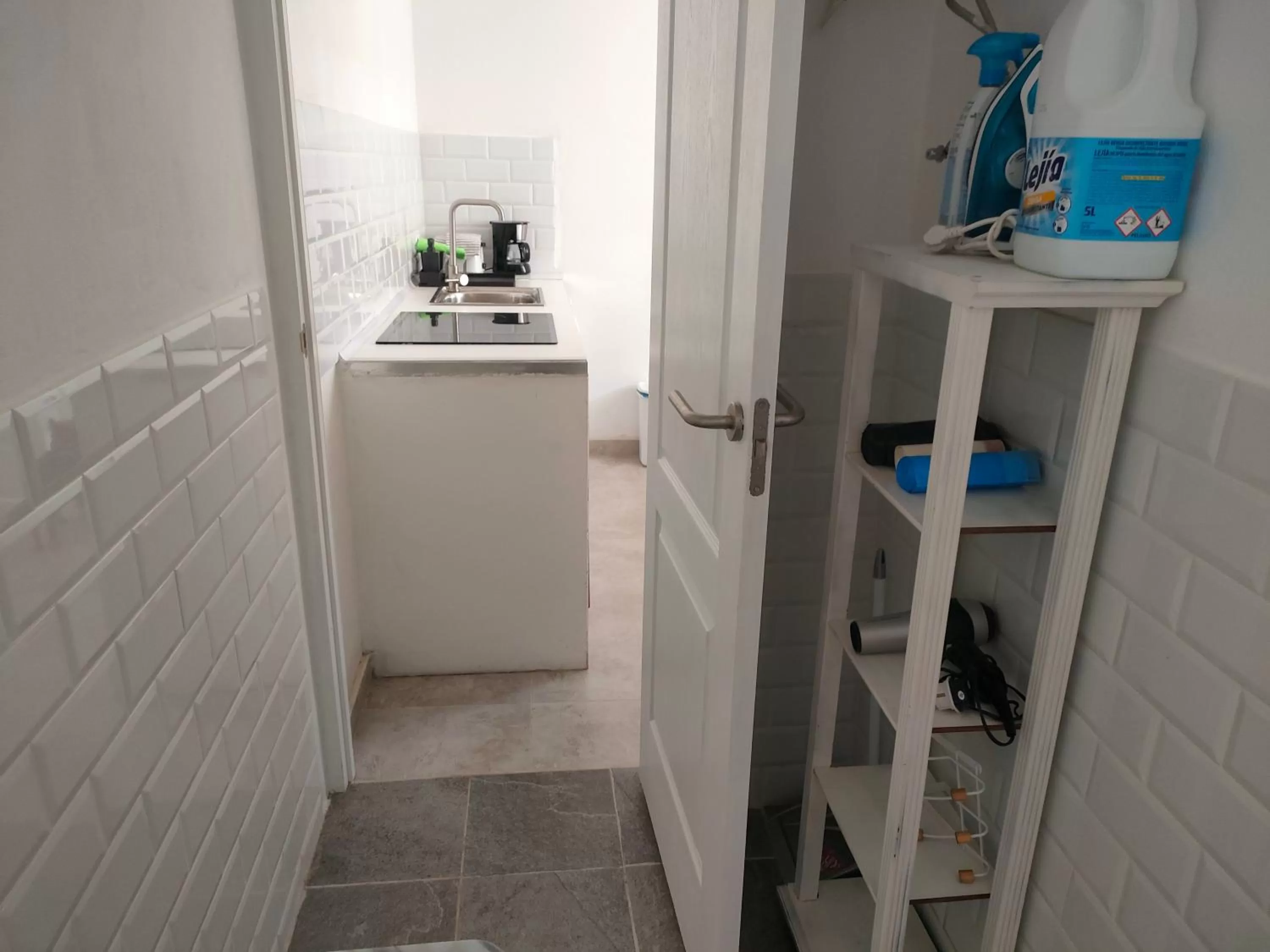 Alba 2 apartamento y Alba 3 habitación con baño