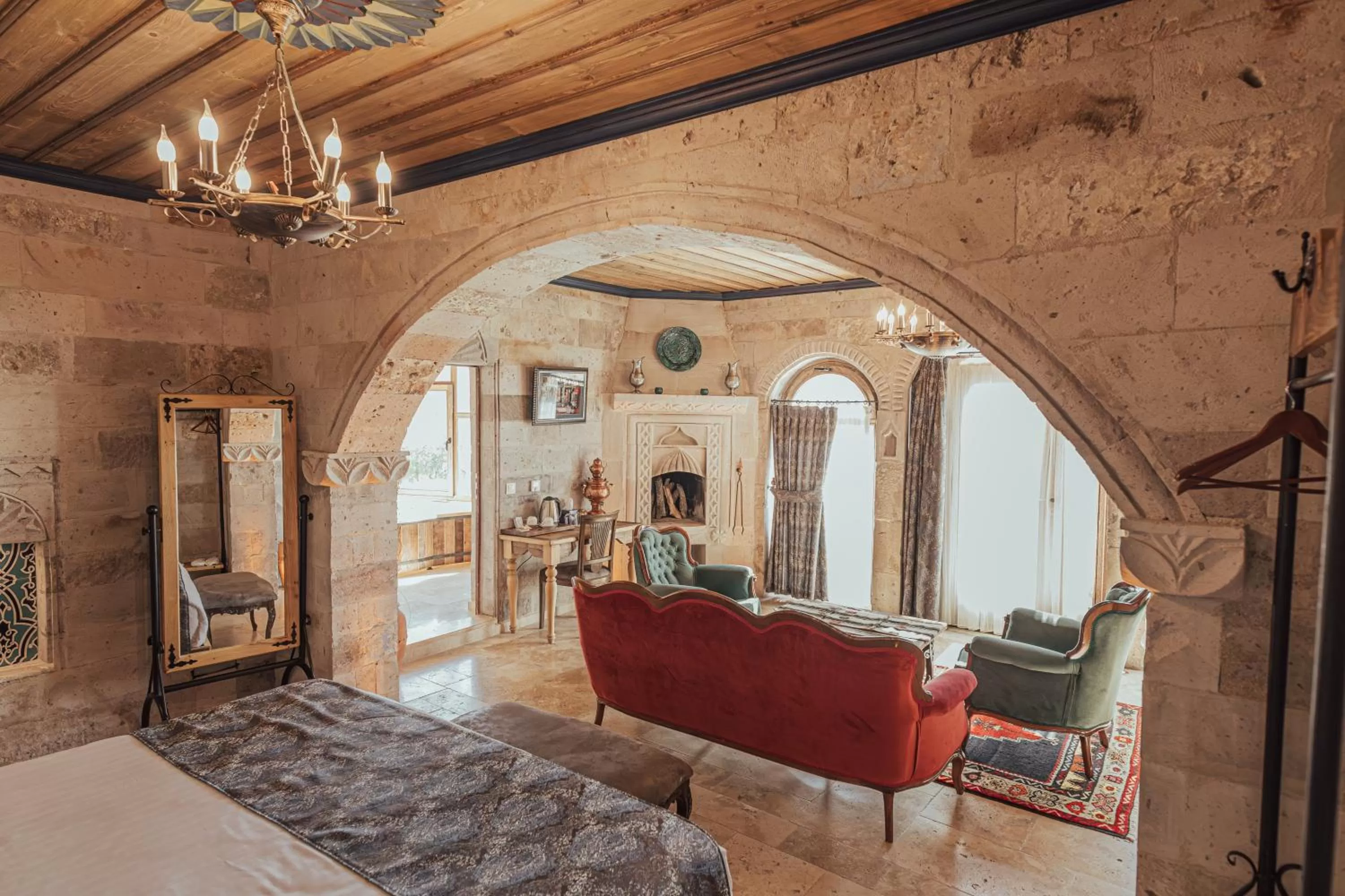 View (from property/room), Bed in Şah Saray Cave Suites Halal Hotel