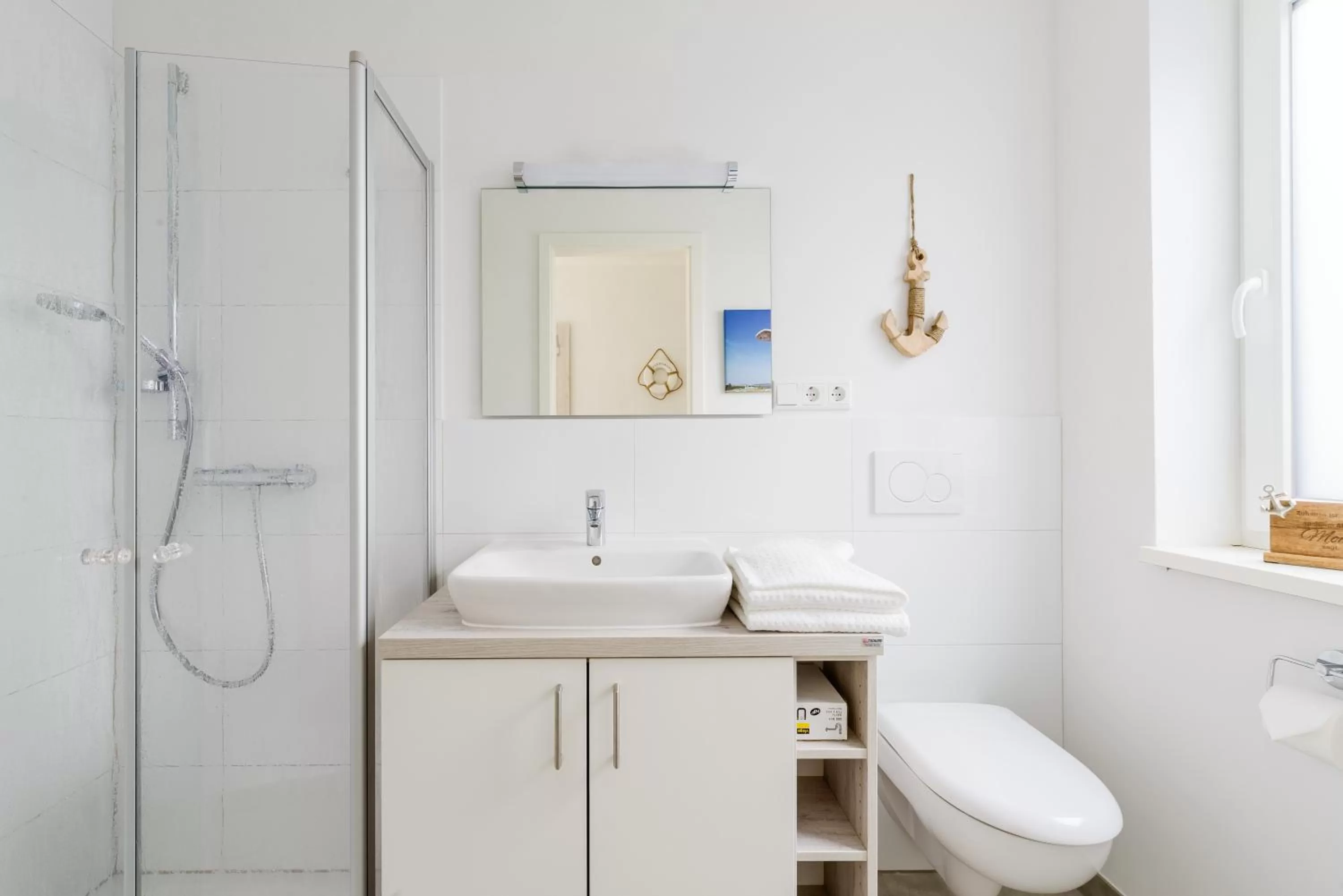 Bathroom in Nordsee-Hotel Hinrichsen