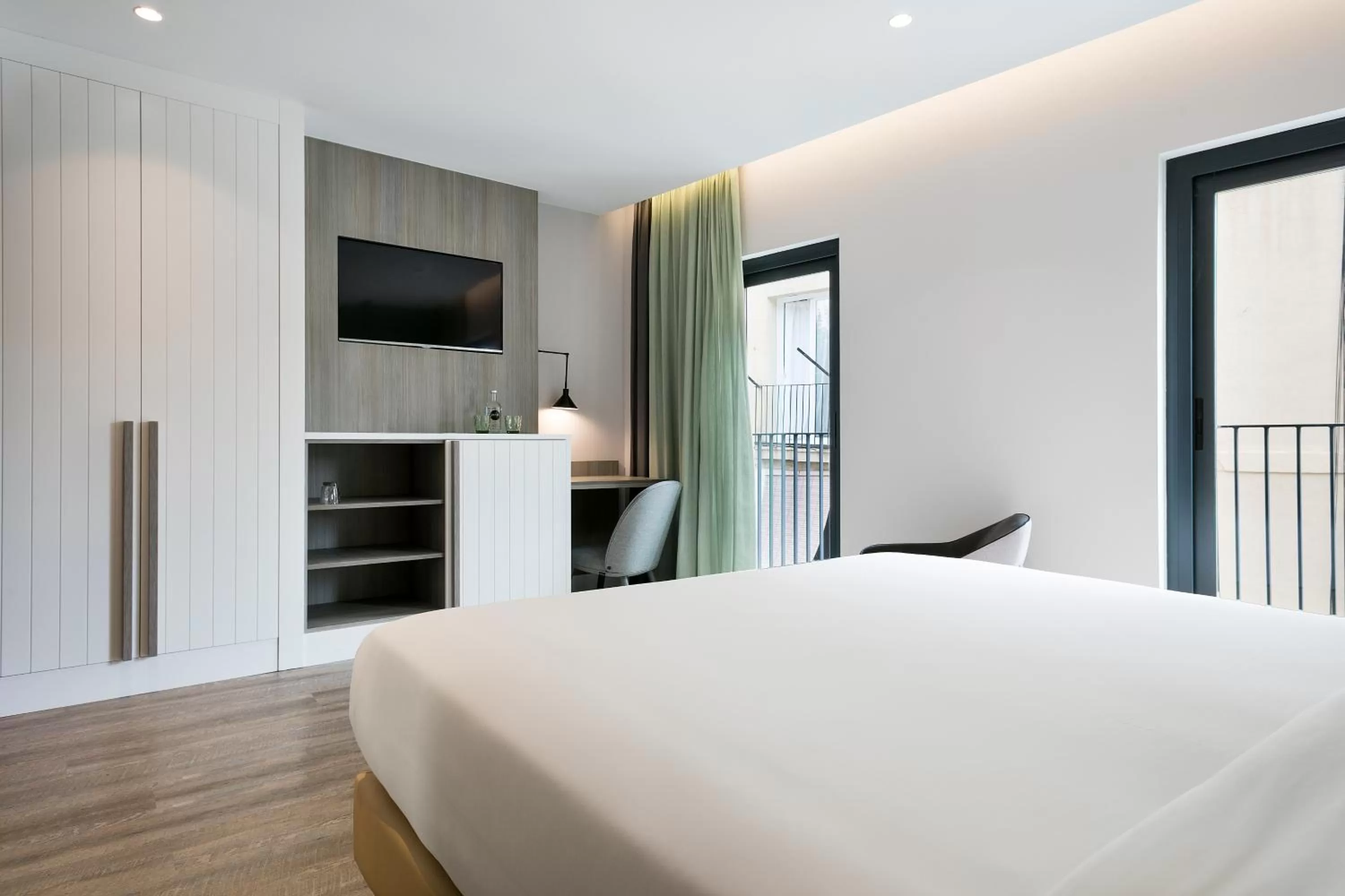 Bedroom, Bed in Niu Barcelona Hotel