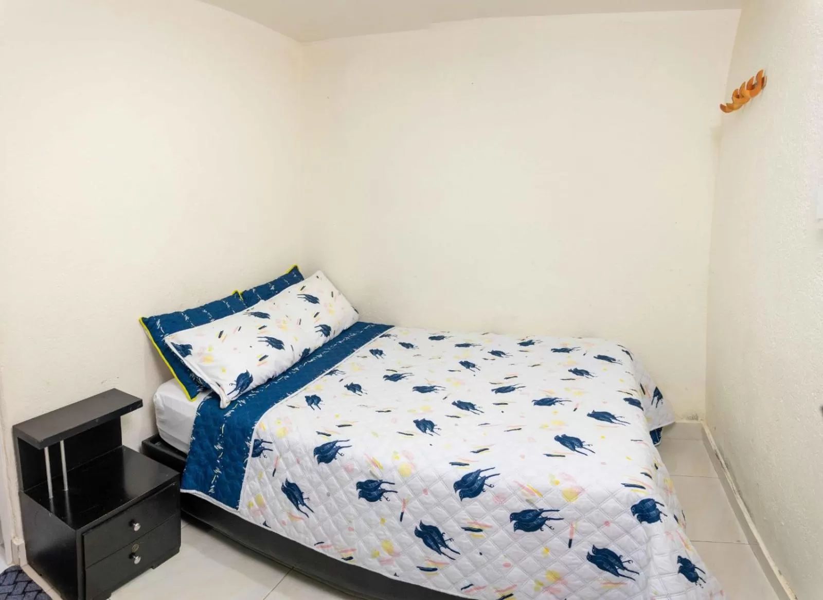 Bed in Hotel The Dolphin