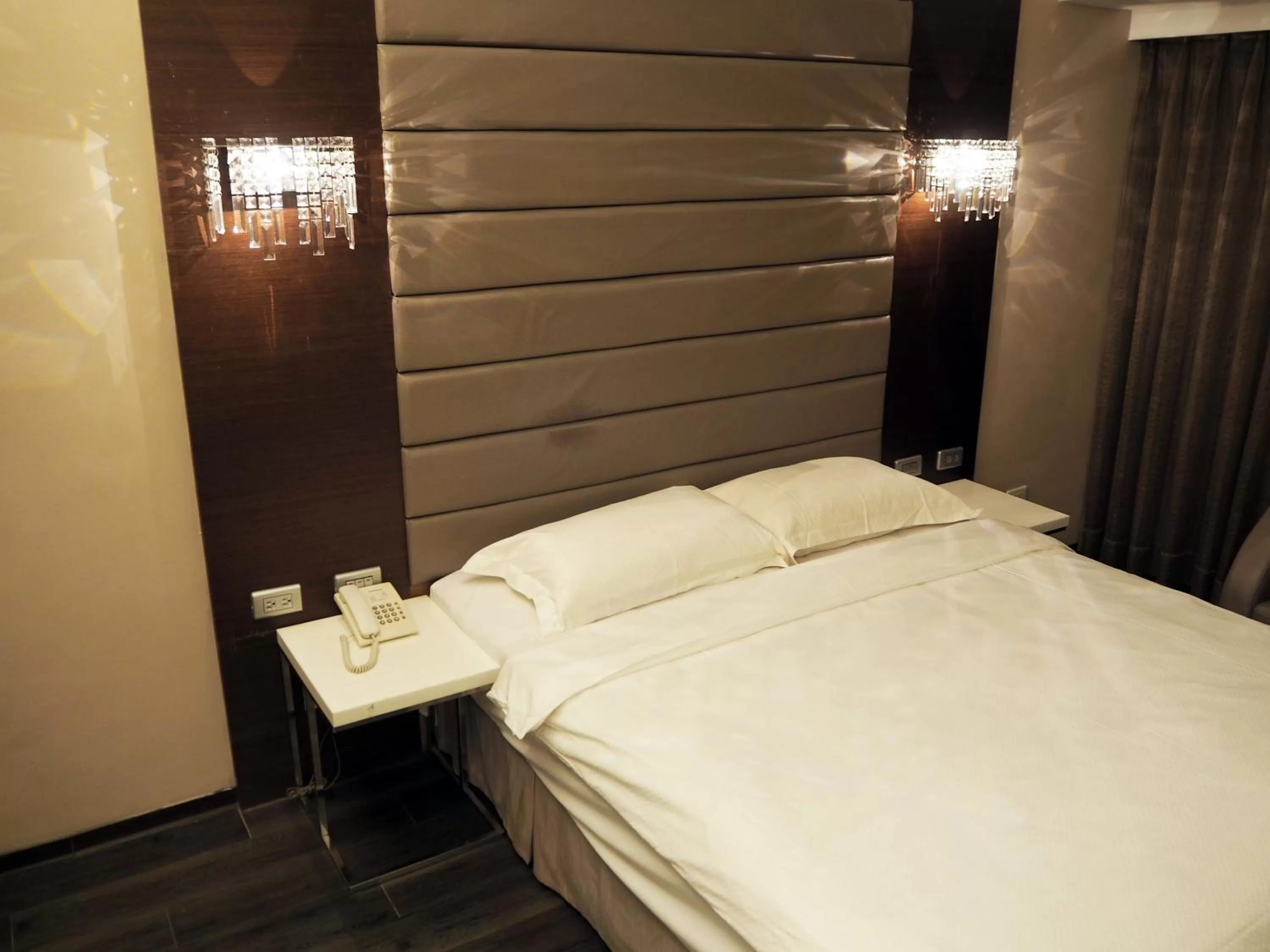 Double Room with Spa Bath in The Riverside Hotel Esthetics