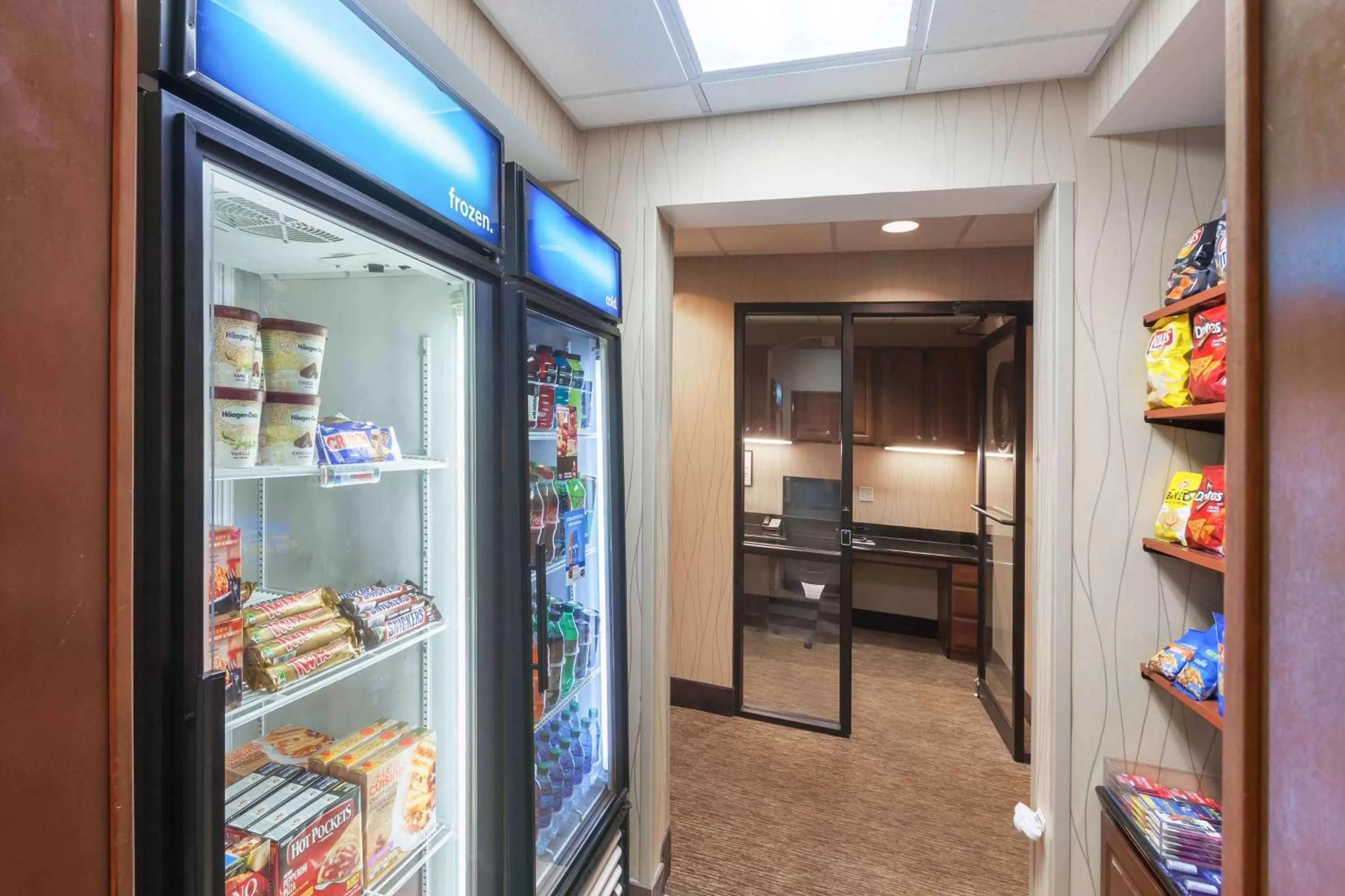 Restaurant/places to eat in Hampton Inn & Suites Morgan City