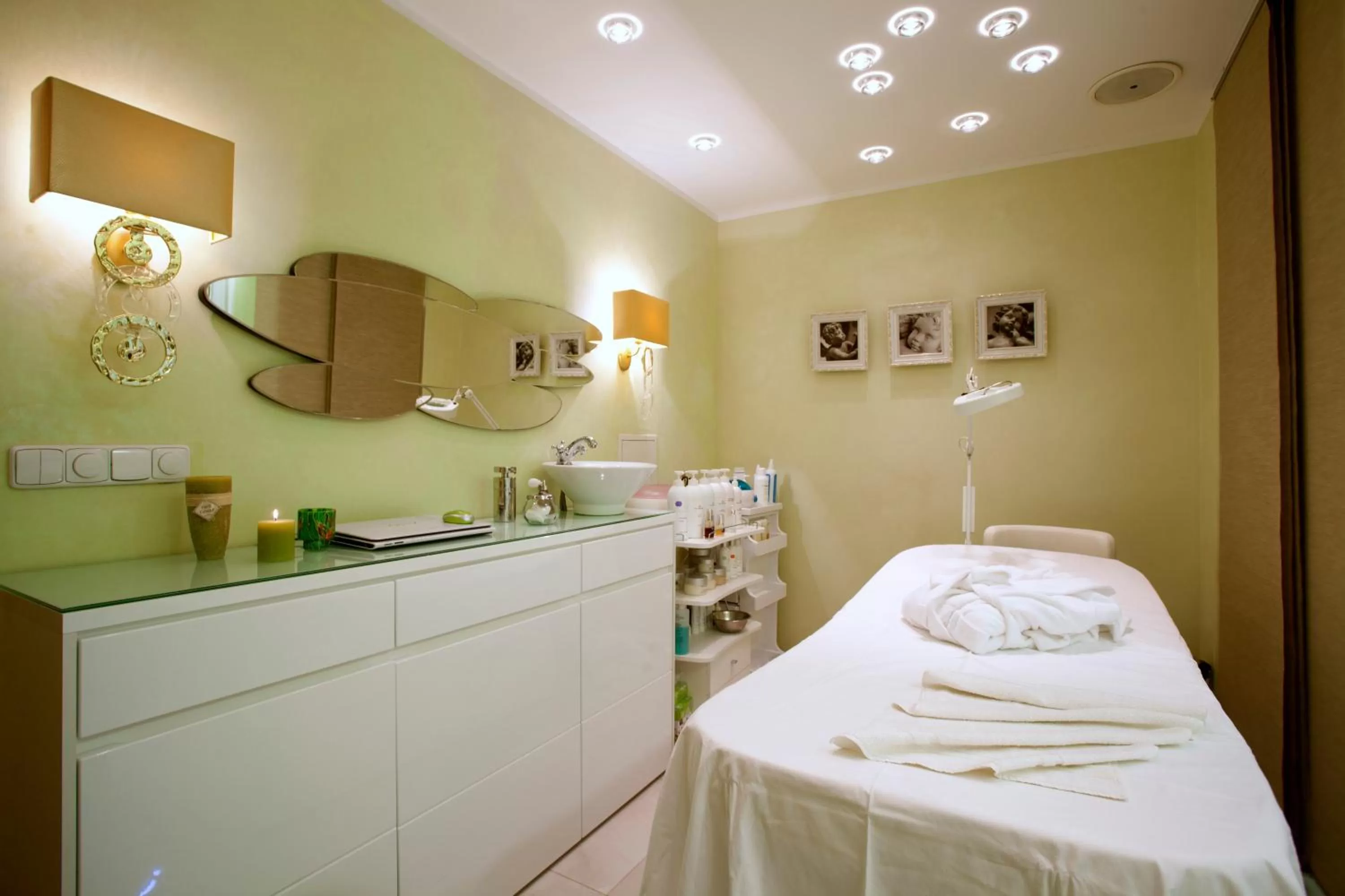 Spa and wellness centre/facilities in Hotel Ambiente Wellness & Spa