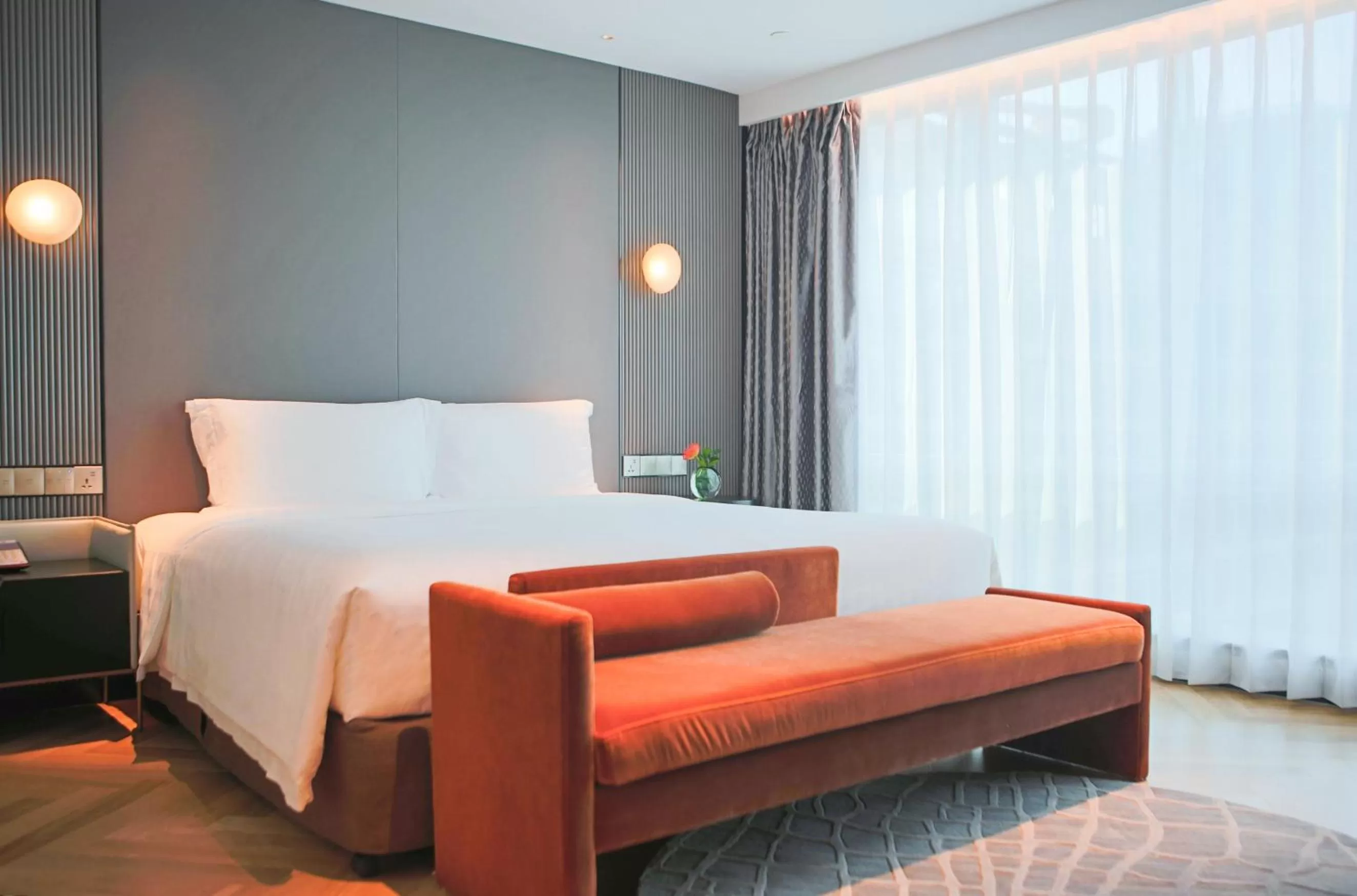 Bed in Pullman Shanghai Central