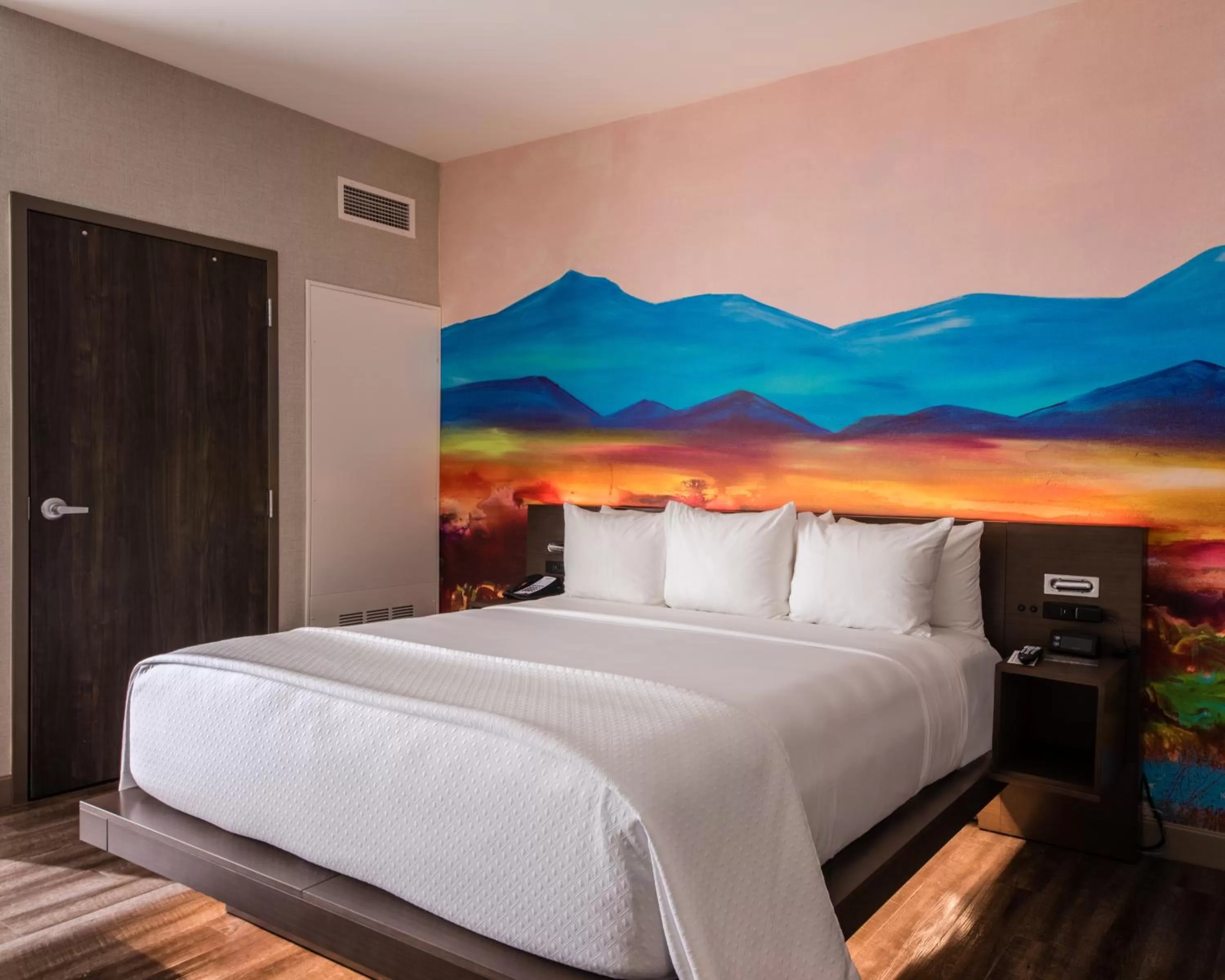 Bedroom, Bed in Cambria Hotel McAllen Convention Center