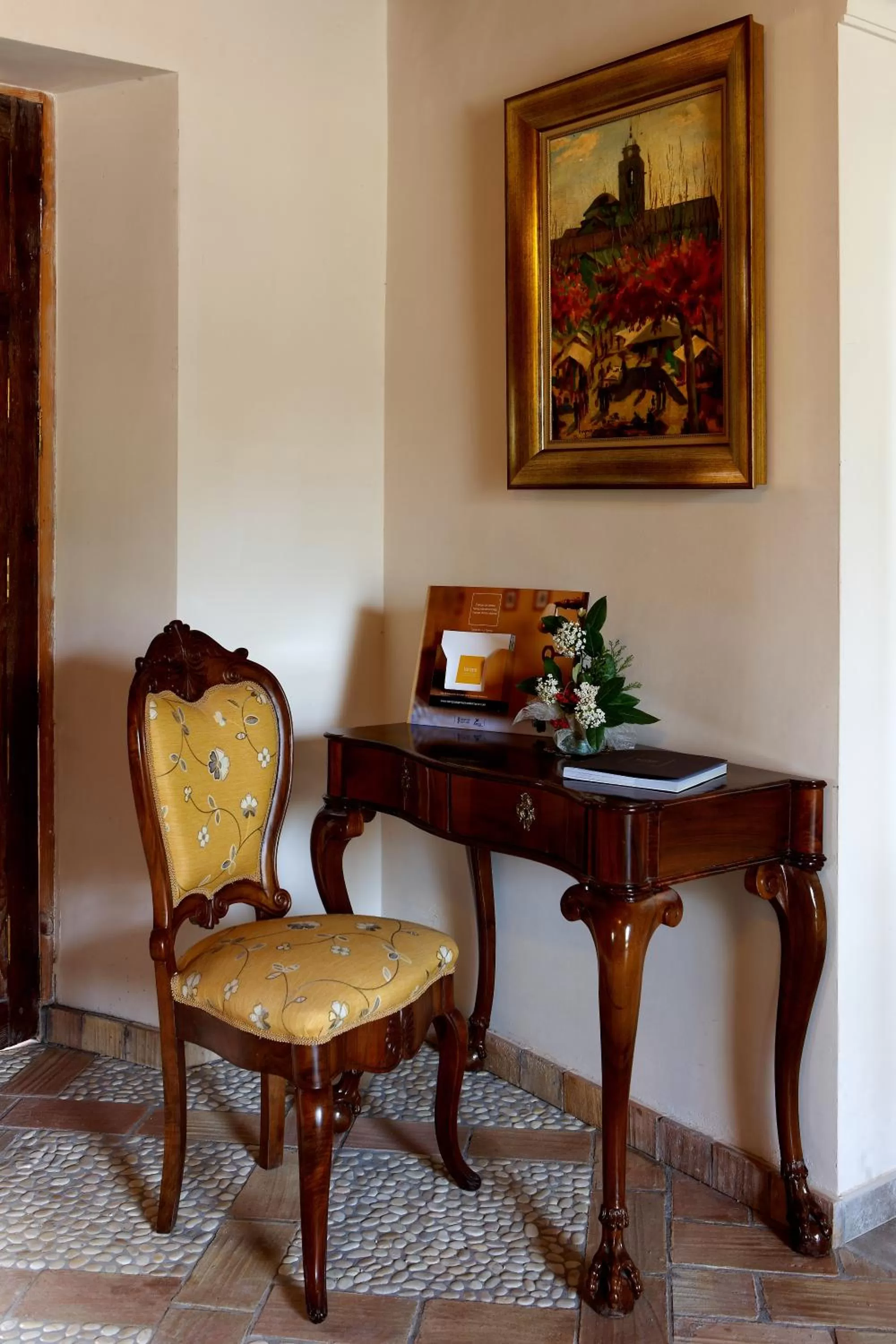 Lobby or reception in Eco Hotel con encanto Masía la Mota B&B