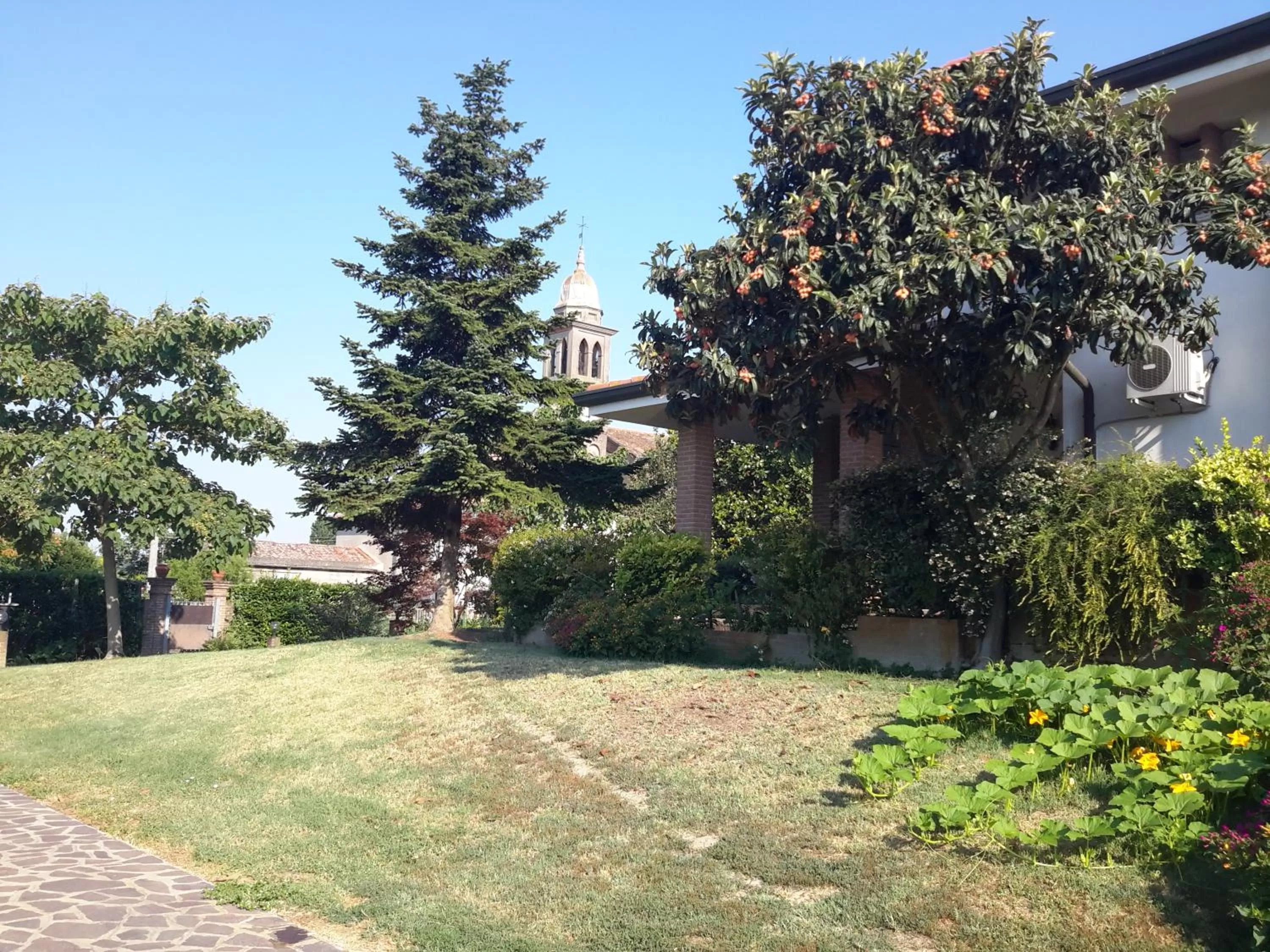 Garden view, Garden in B&B Amy&Julie