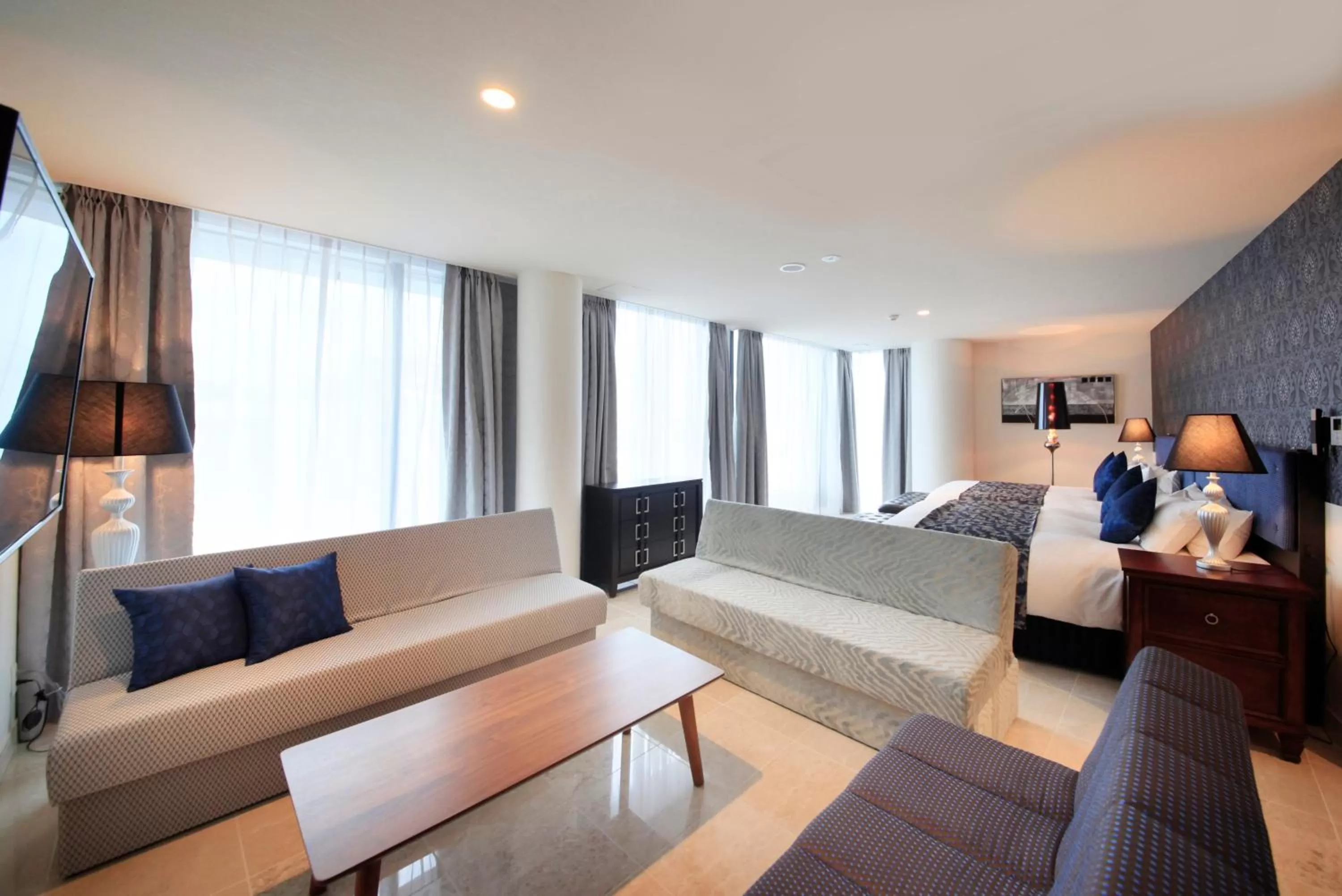 Photo of the whole room in Centurion Hotel Ueno