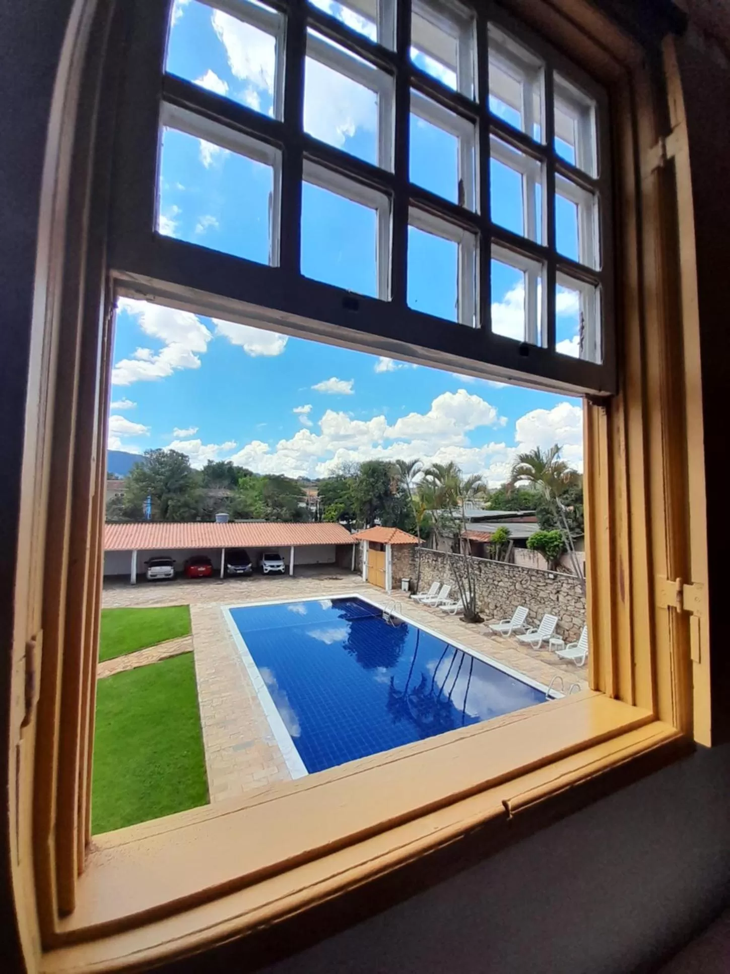 Pool View in Pousada o Amanhecer