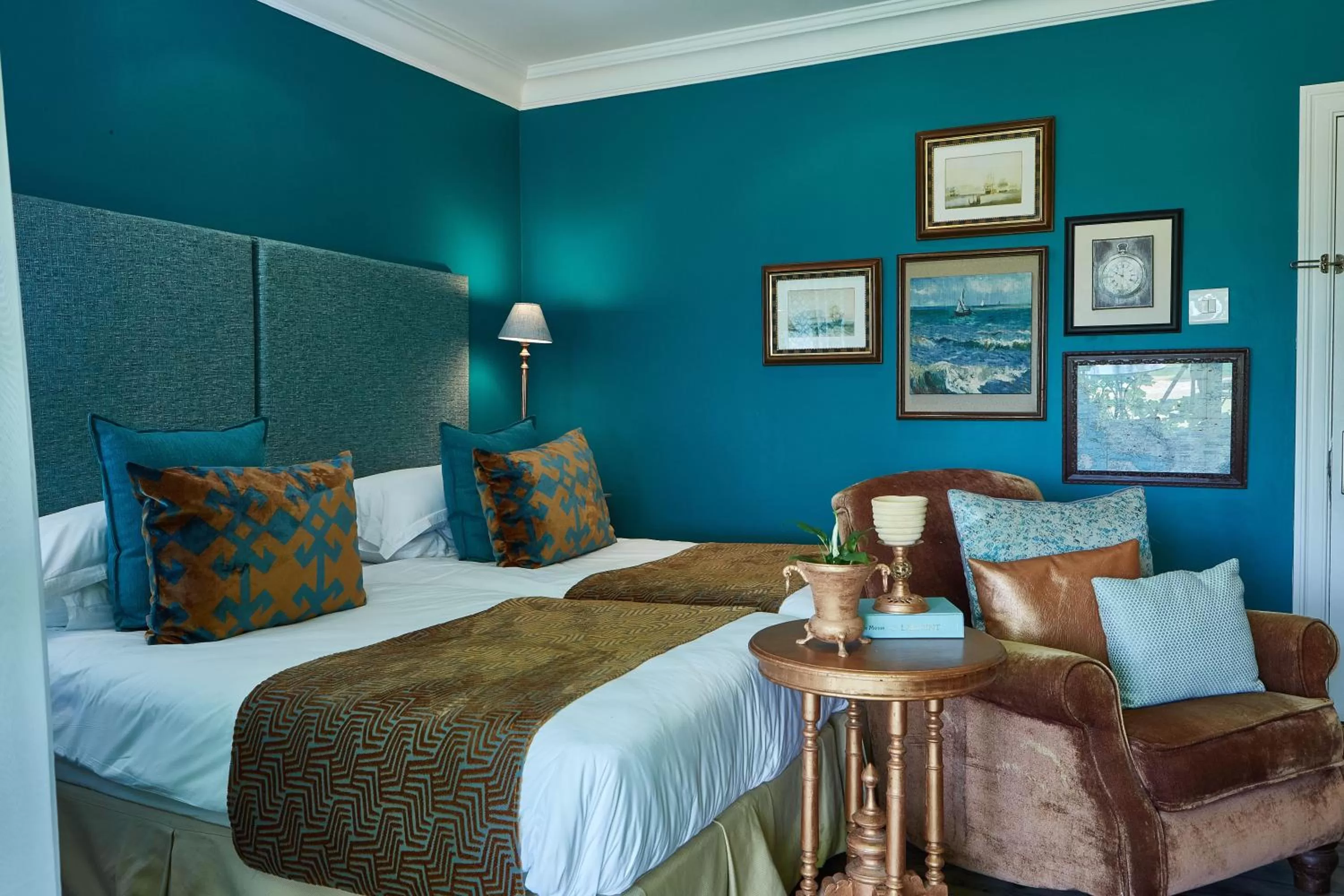 Bedroom, Bed in The Devon Valley Hotel