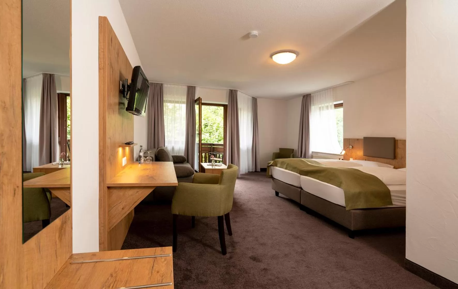 Photo of the whole room, Bed in Hotel Krone