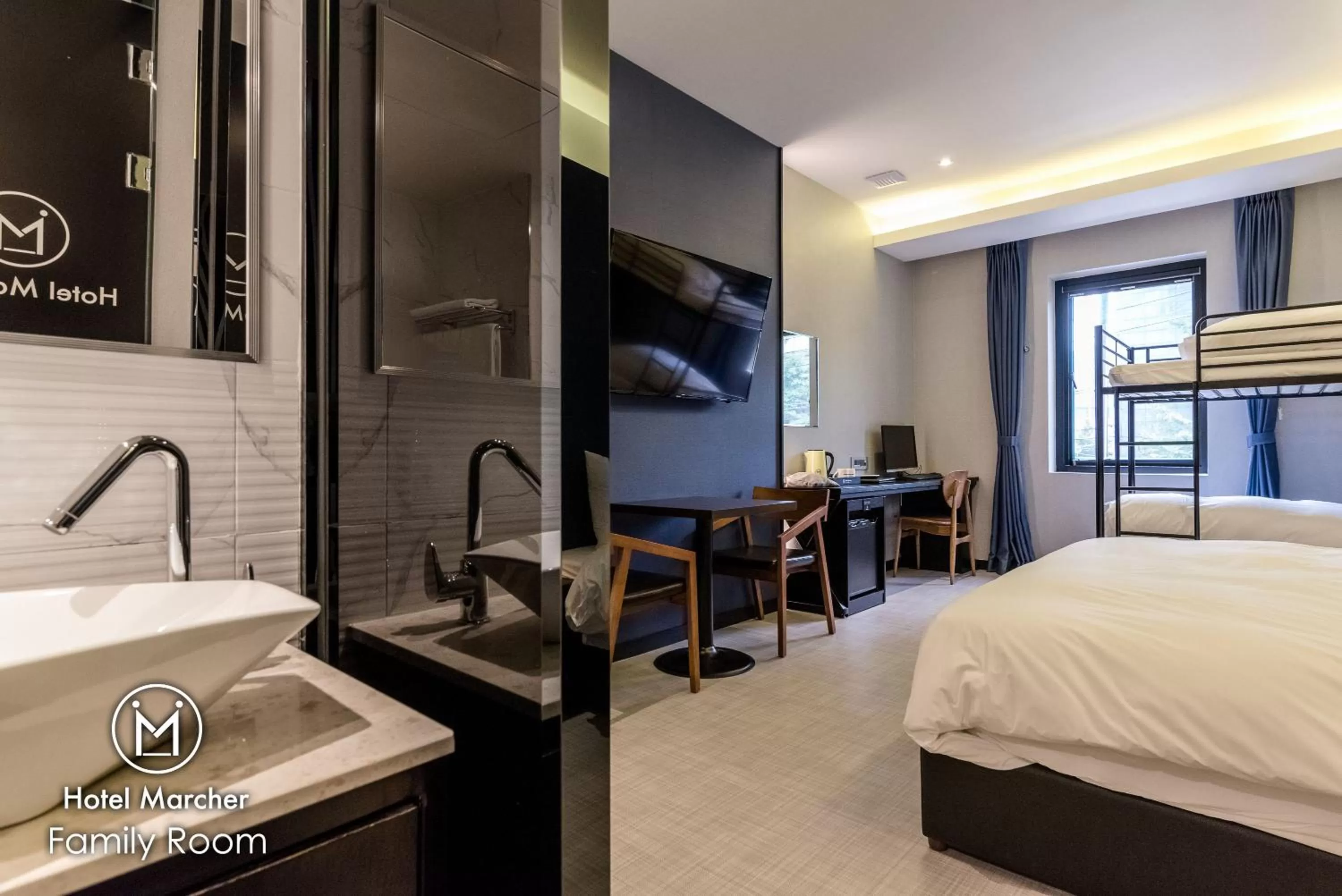 Bedroom, Bed in Hotel Marcher