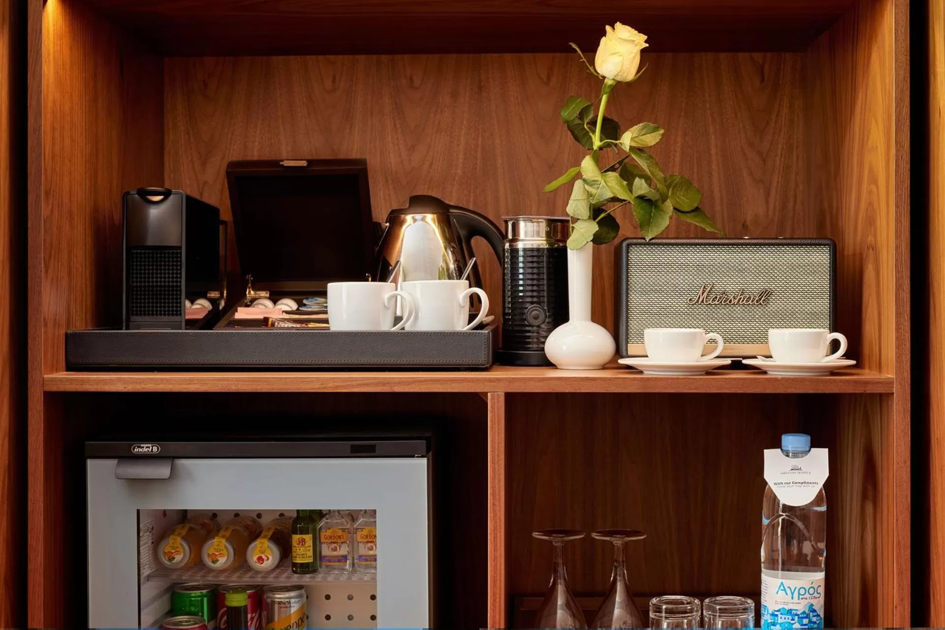 Coffee/tea facilities in Grecian Bay