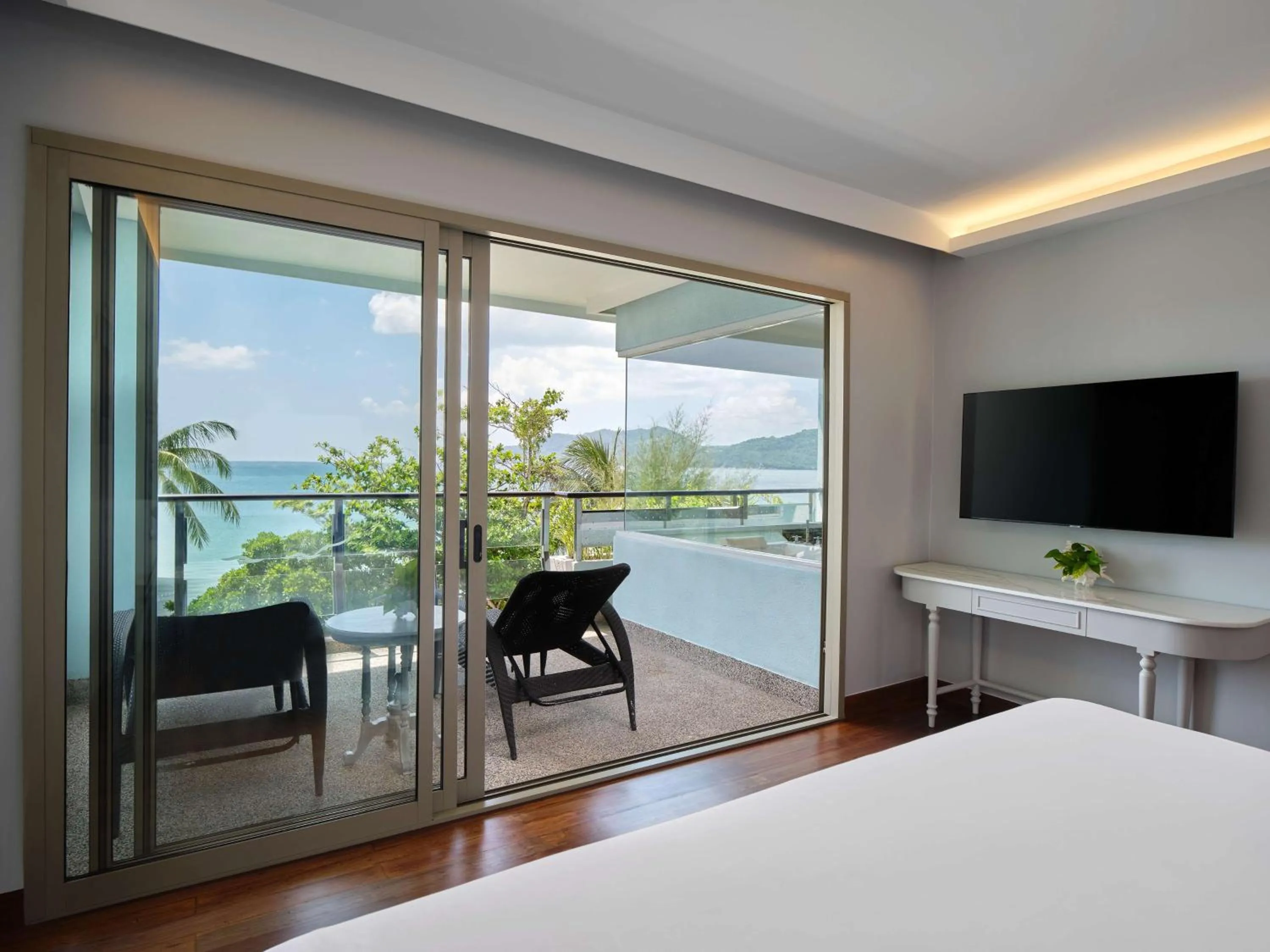 Bedroom, Bed in Homm Bliss Southbeach Patong