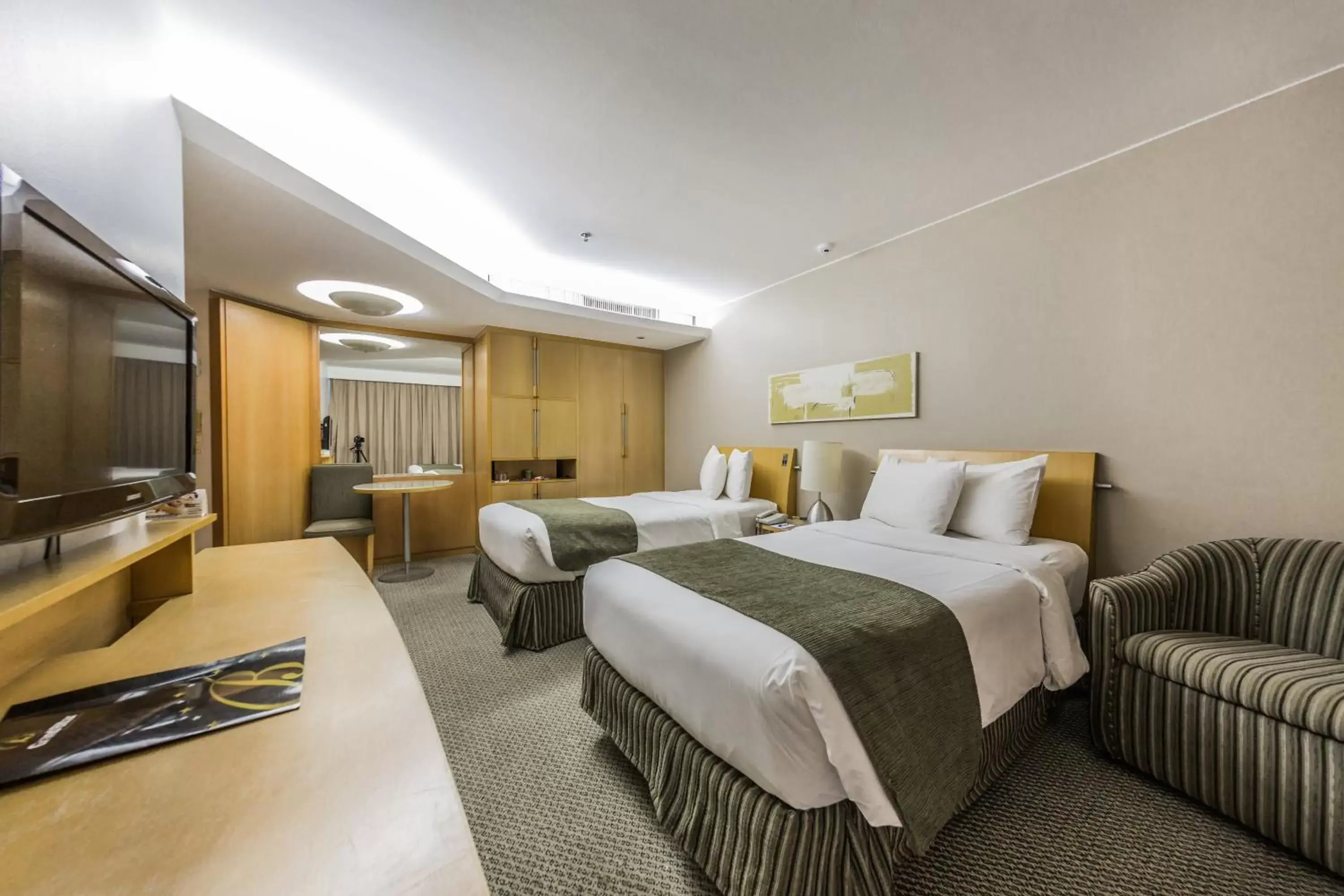 Luxury Twin Room in Grand Bittar Hotel Luxury Twin Room in Grand Bittar Hotel