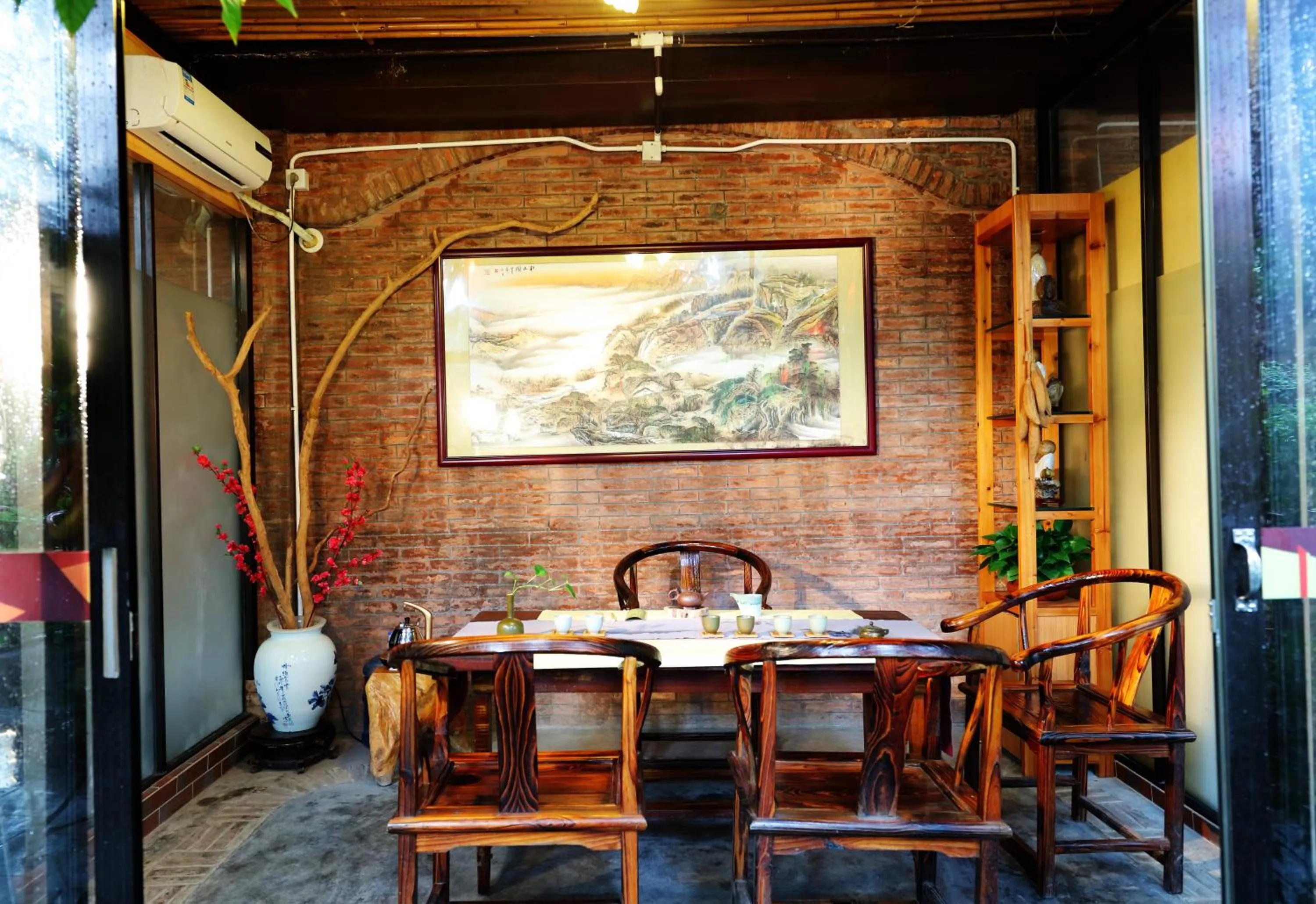 Restaurant/places to eat in Guangzhou The Royal Garden Hotel