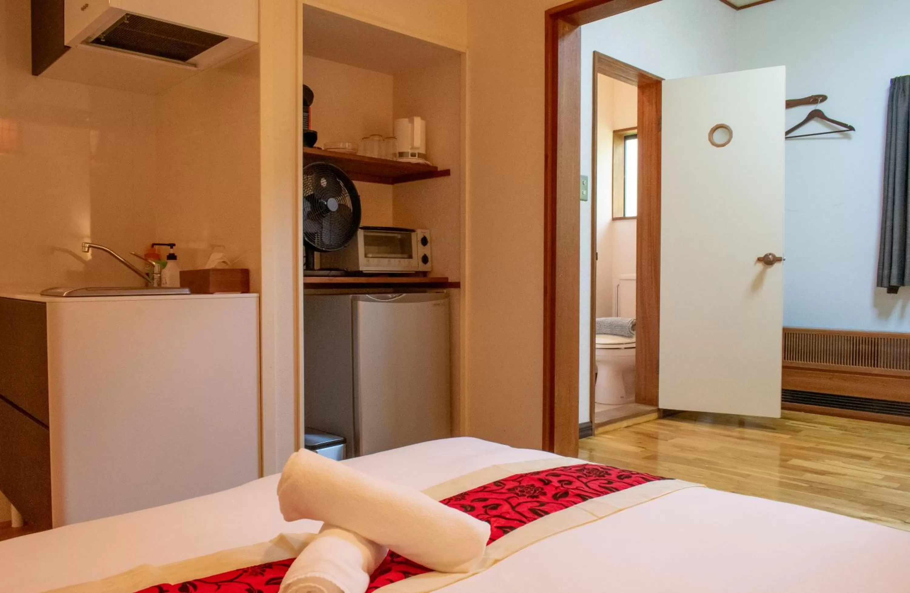 Bed in Panketo Lodge & Yoga Studio