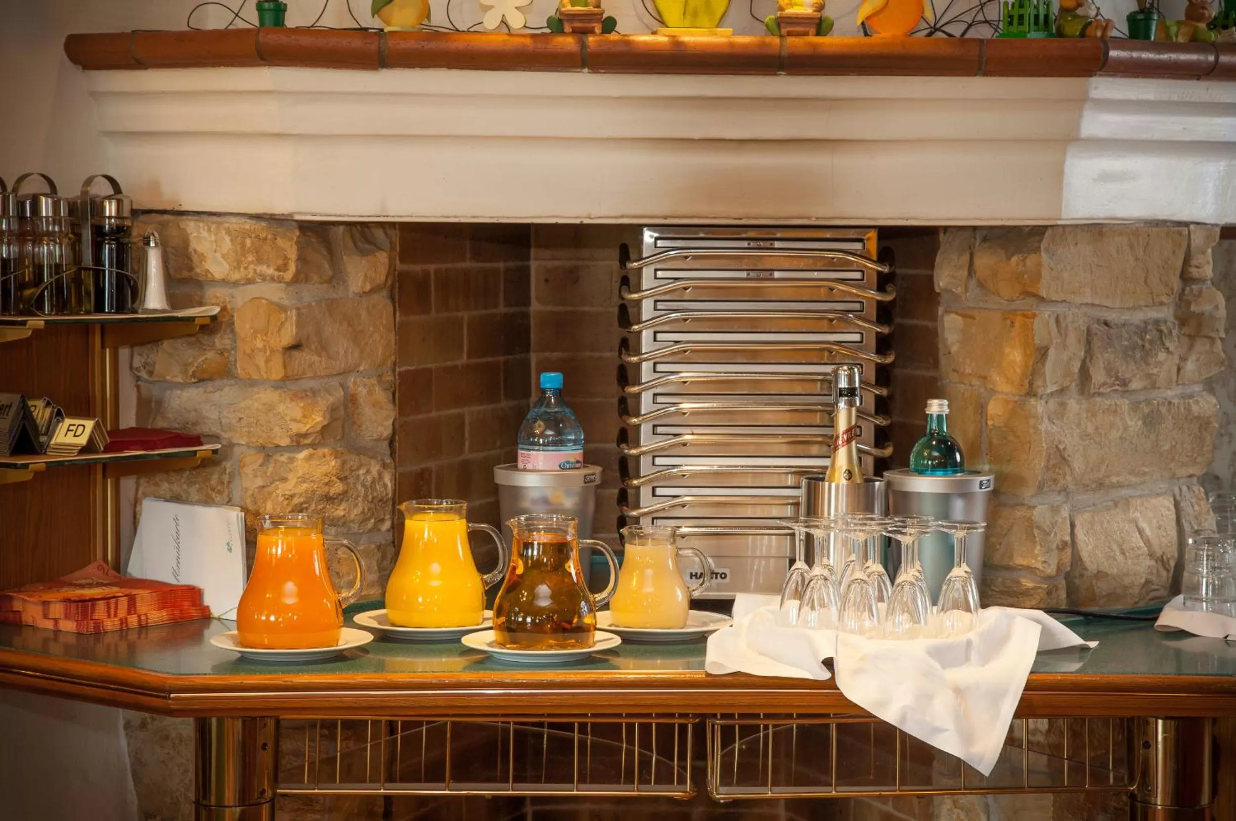 Buffet breakfast in Waldhotel Eskeshof