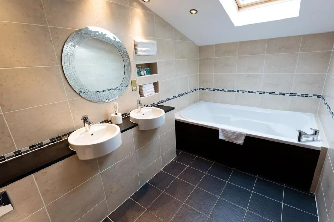 Bathroom in Red Hall Hotel